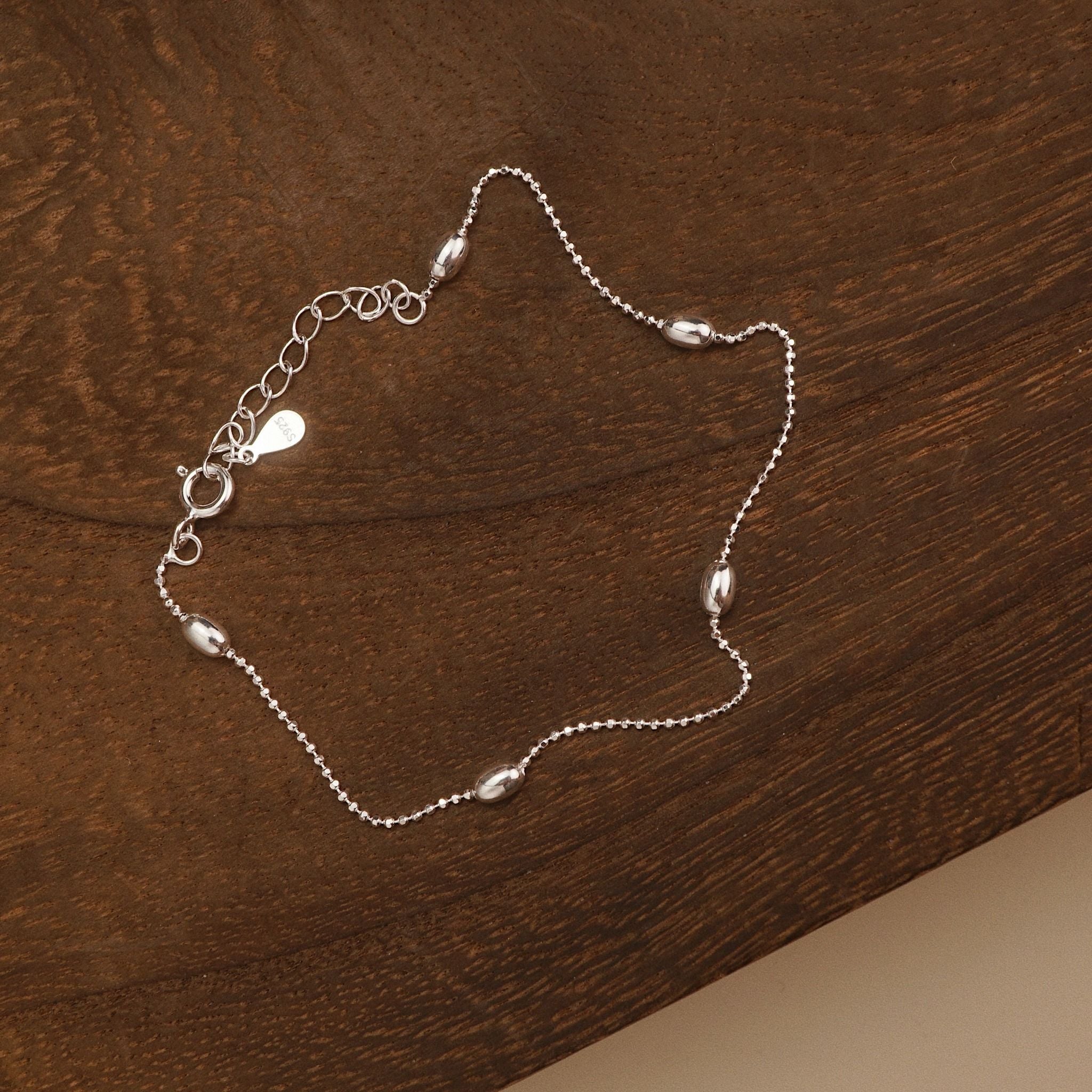  TINY BEAN BRACELET (S) 