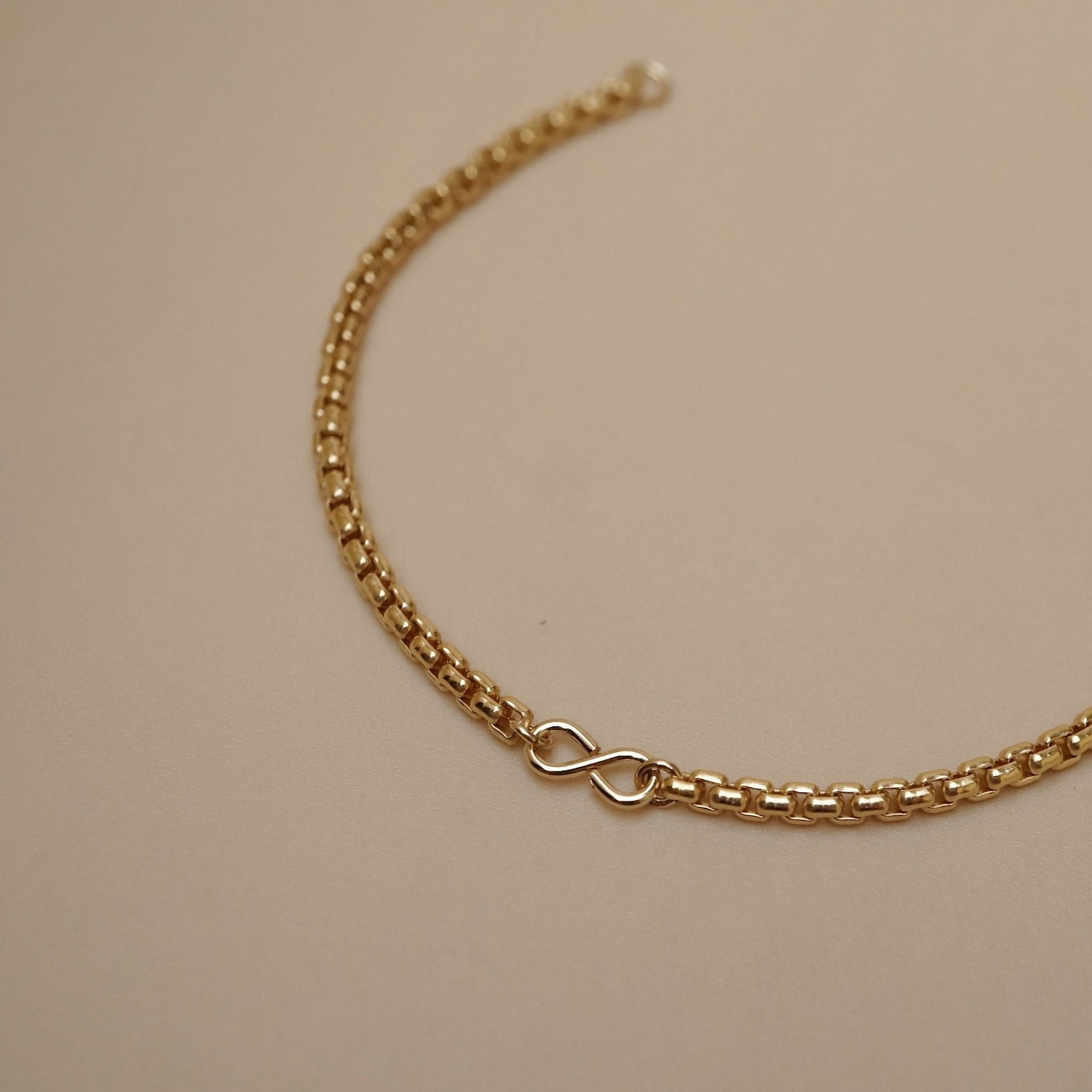  MINI INFINITY VENETIAN BOX BRACELET 