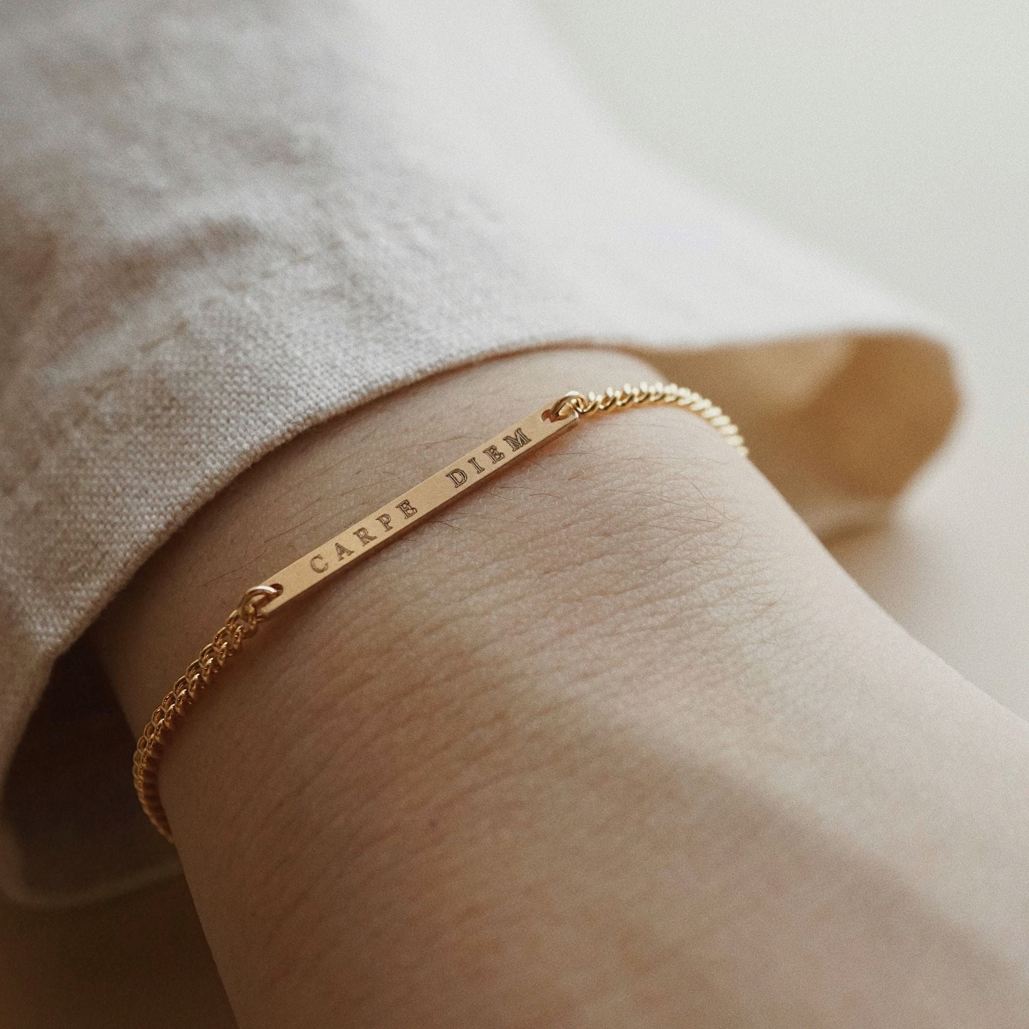  BAR 2.0 CURB BRACELET 