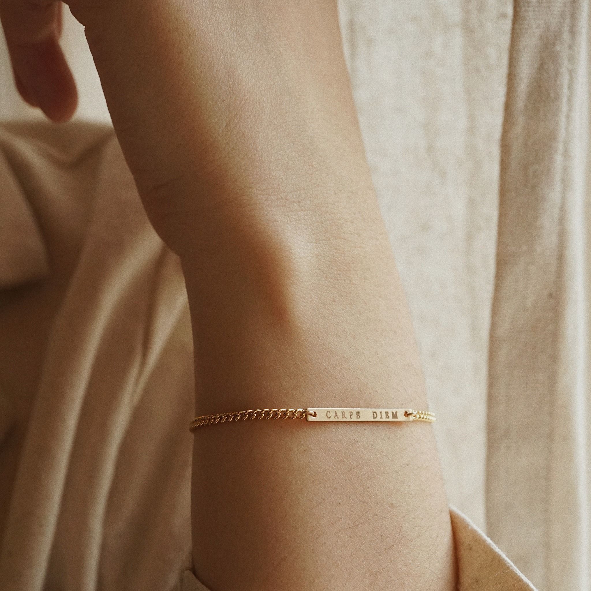  BAR 2.0 CURB BRACELET 