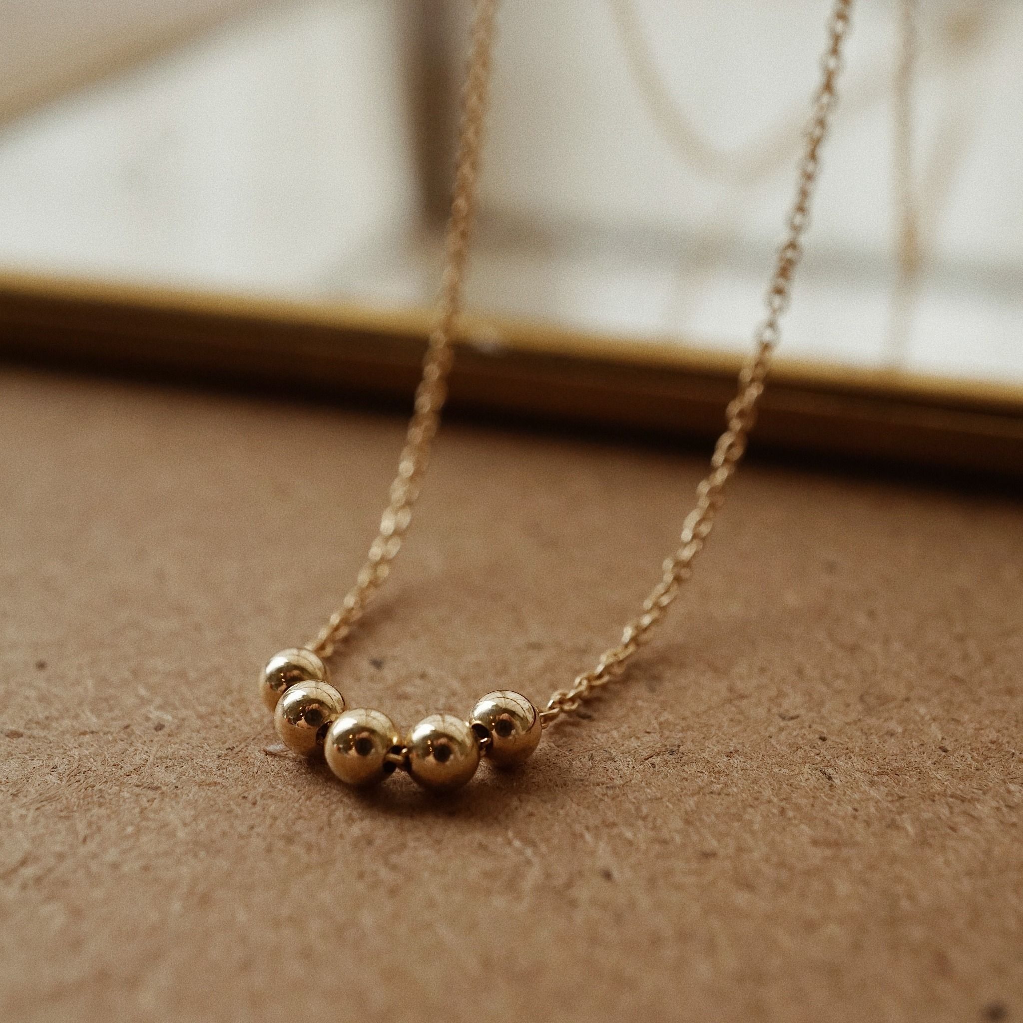  BEADED NECKLACE 