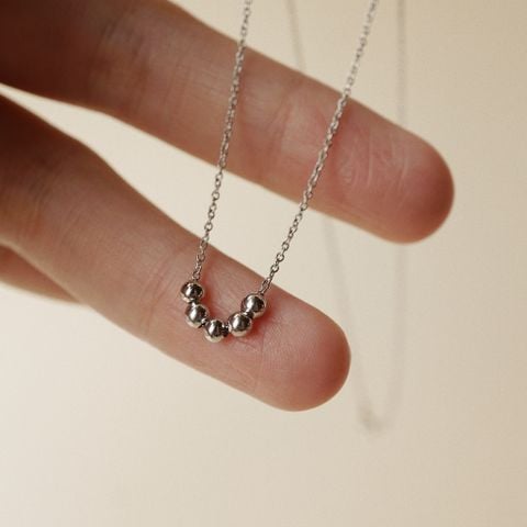 BEADED NECKLACE (S)