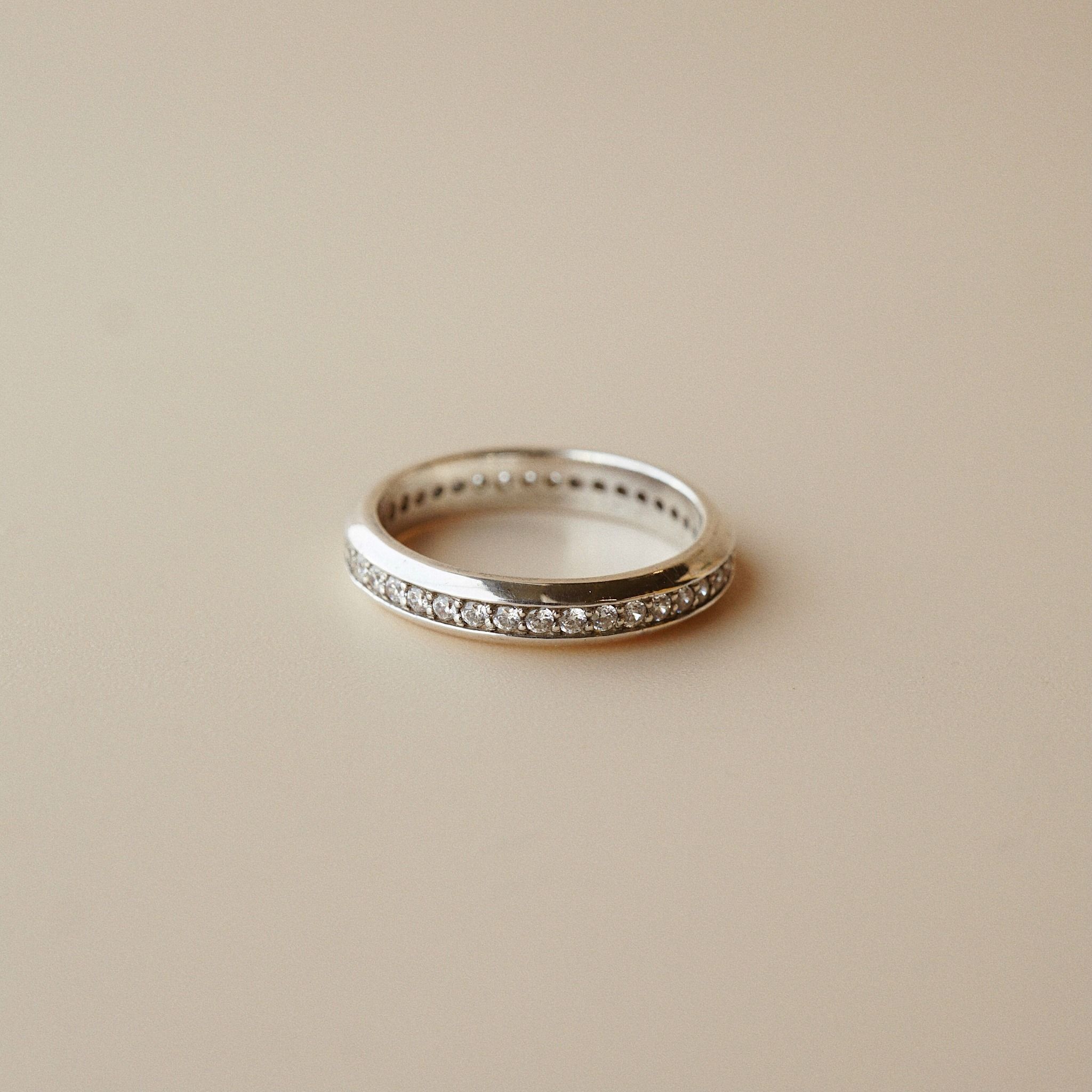 BEVELED ETERNITY RING (S) S A T E L L I T E