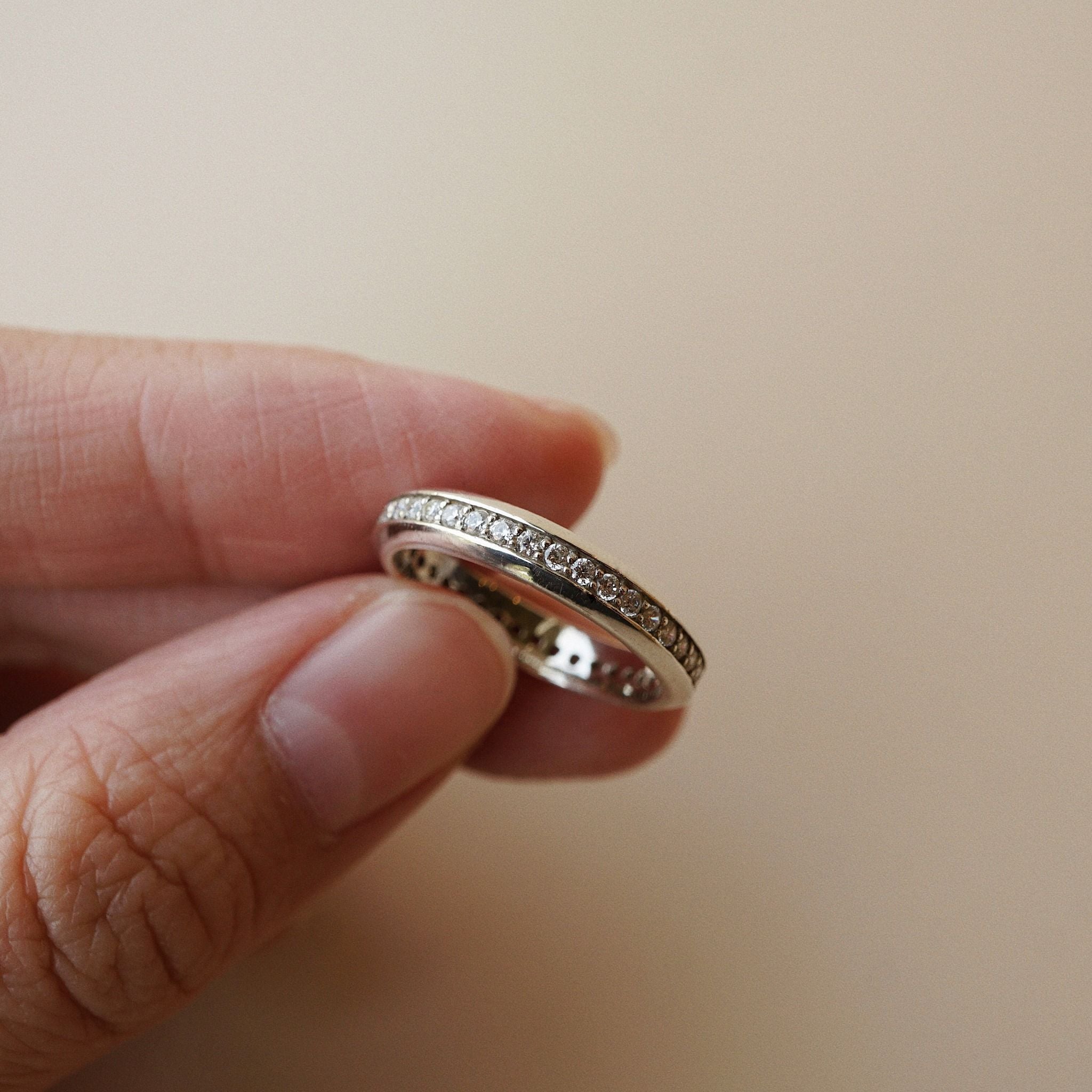  BEVELED ETERNITY RING (S) 