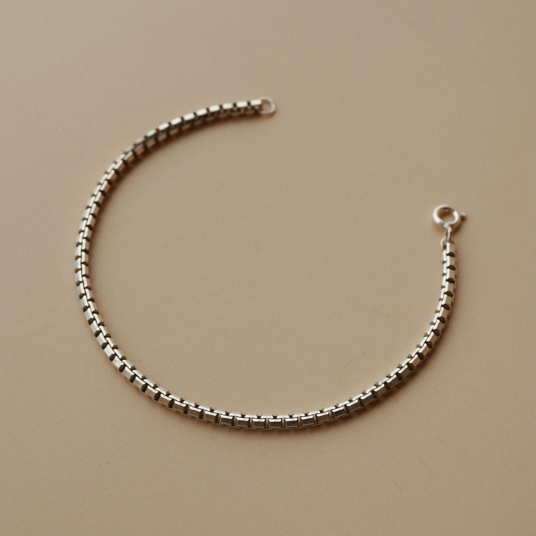  VENETIAN BOX CHAIN BRACELET (S) 