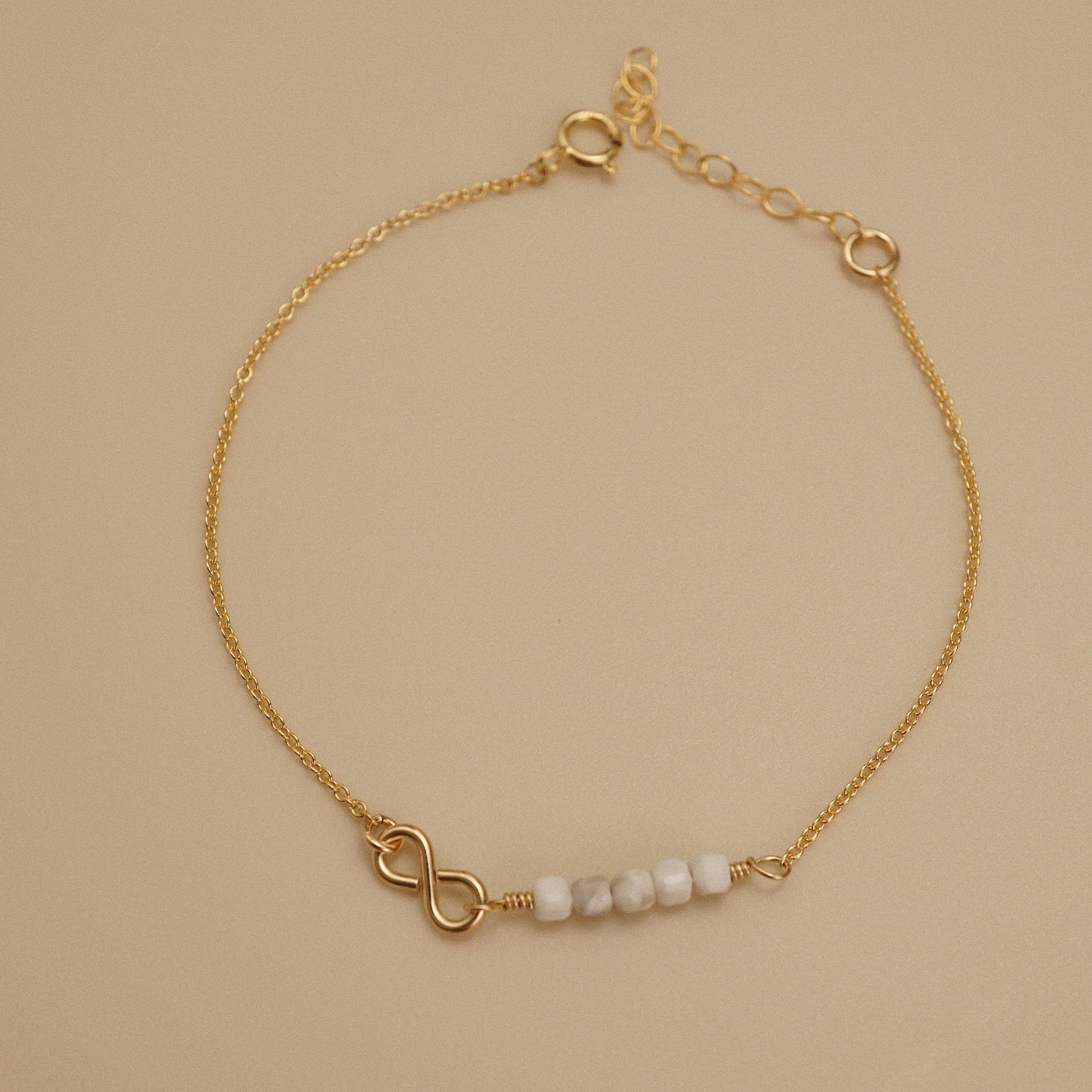  MINI INFINITY HOWLITE BRACELET 