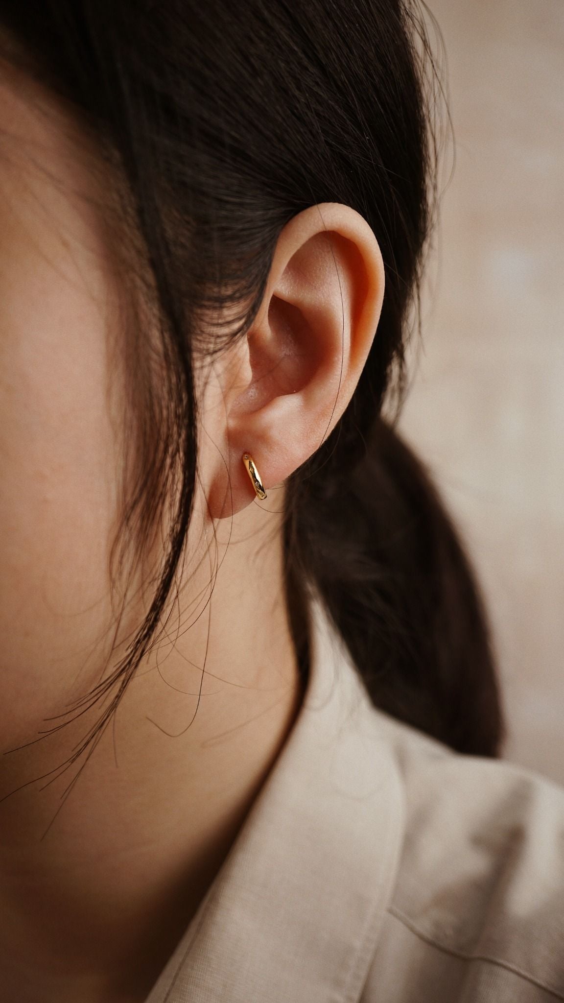  COSMIC MINI HOOP EARRINGS 