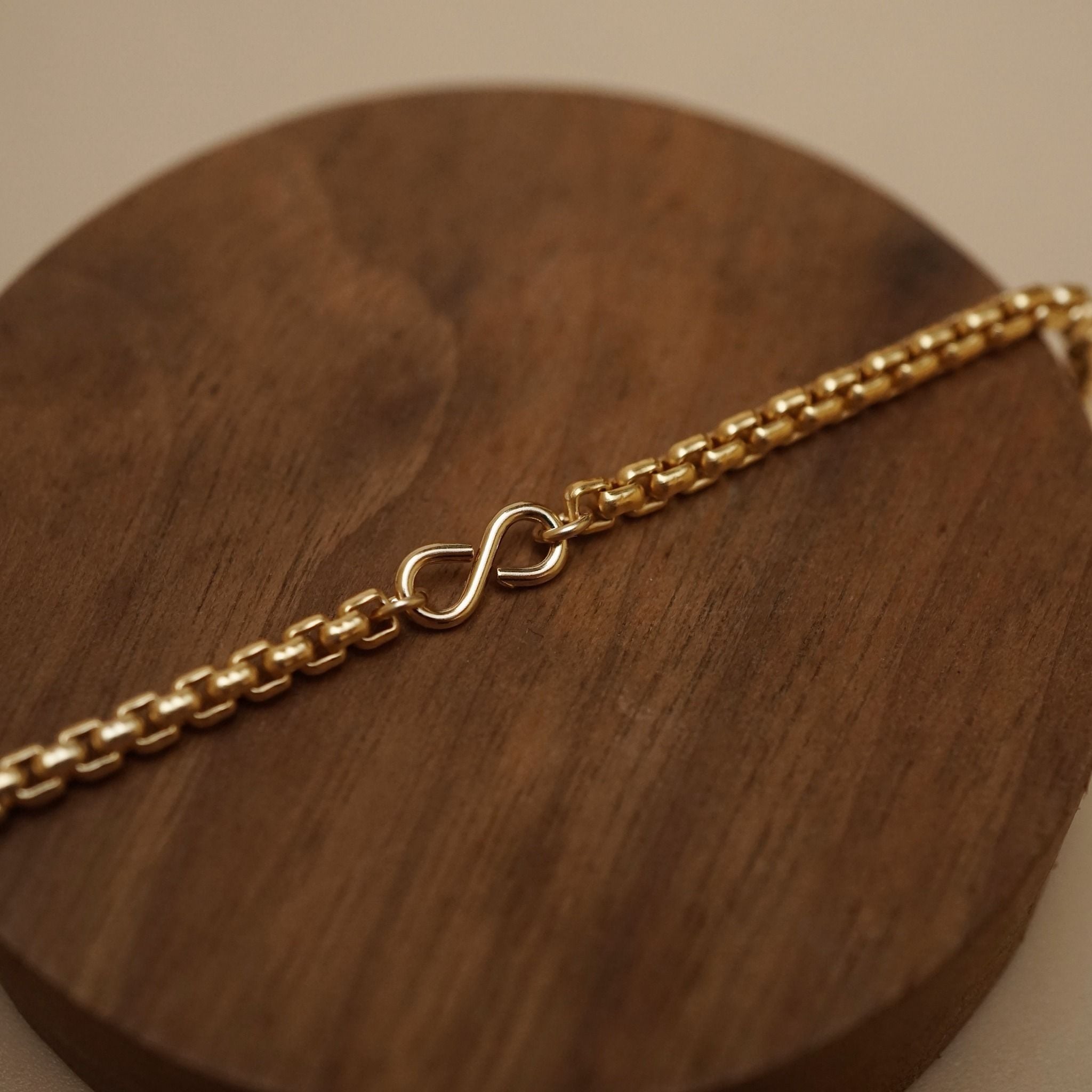  MINI INFINITY VENETIAN BOX BRACELET 