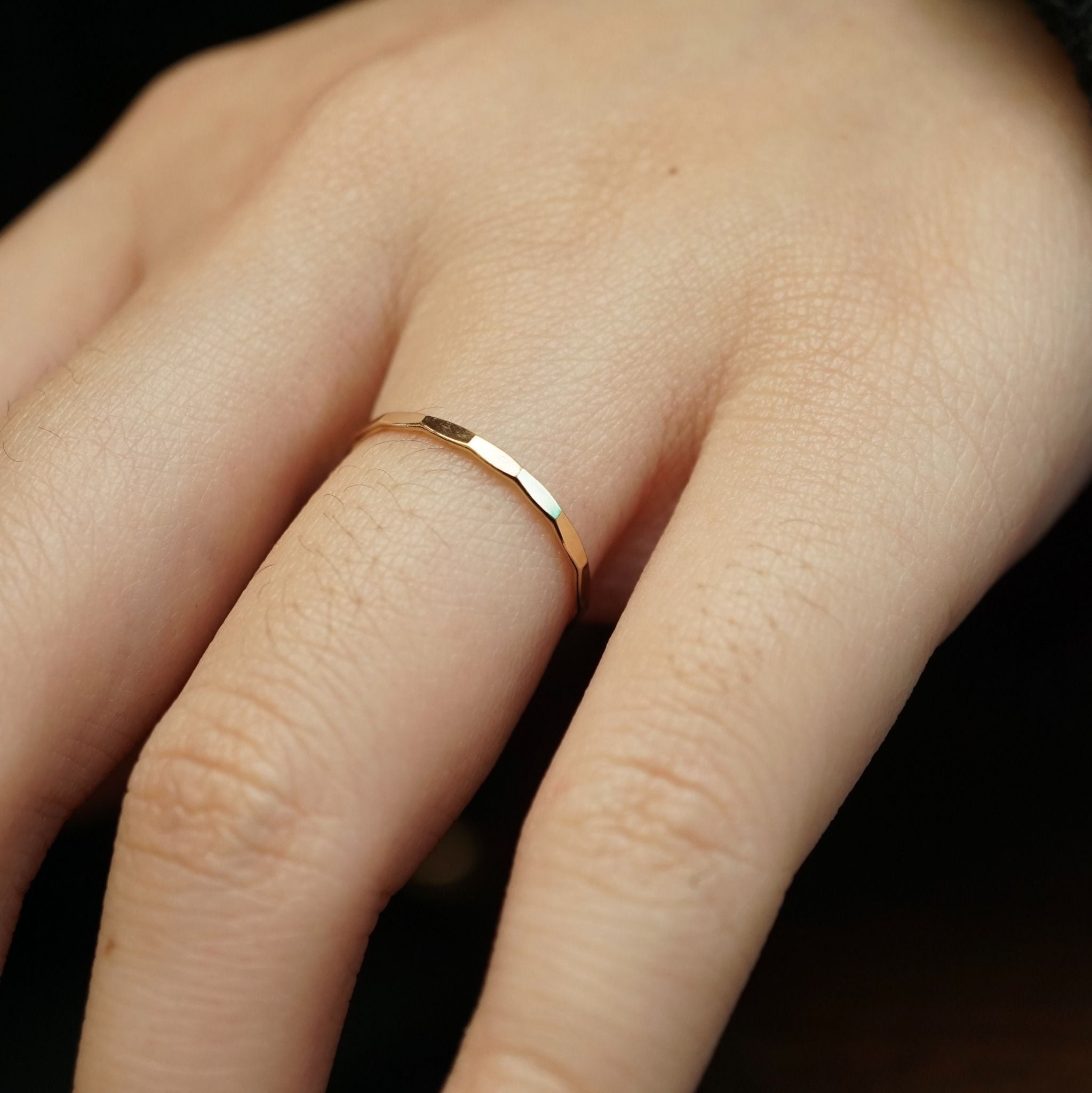  FACET BAND RING 