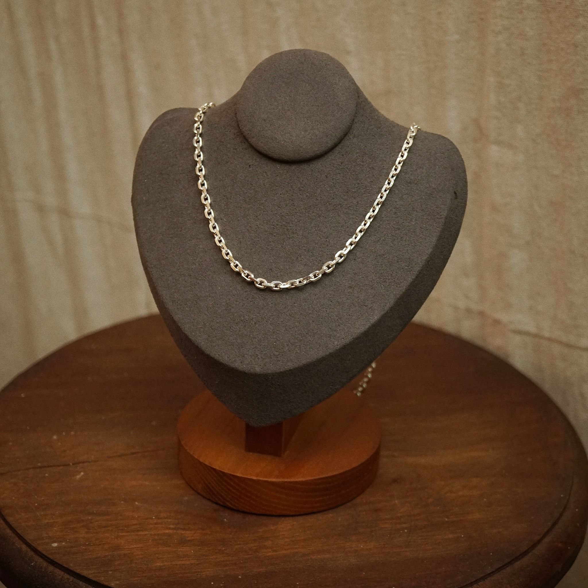  DIAMOND CUT OVAL LINK - CIRCLE SPRING LOCK NECKLACE (S) 