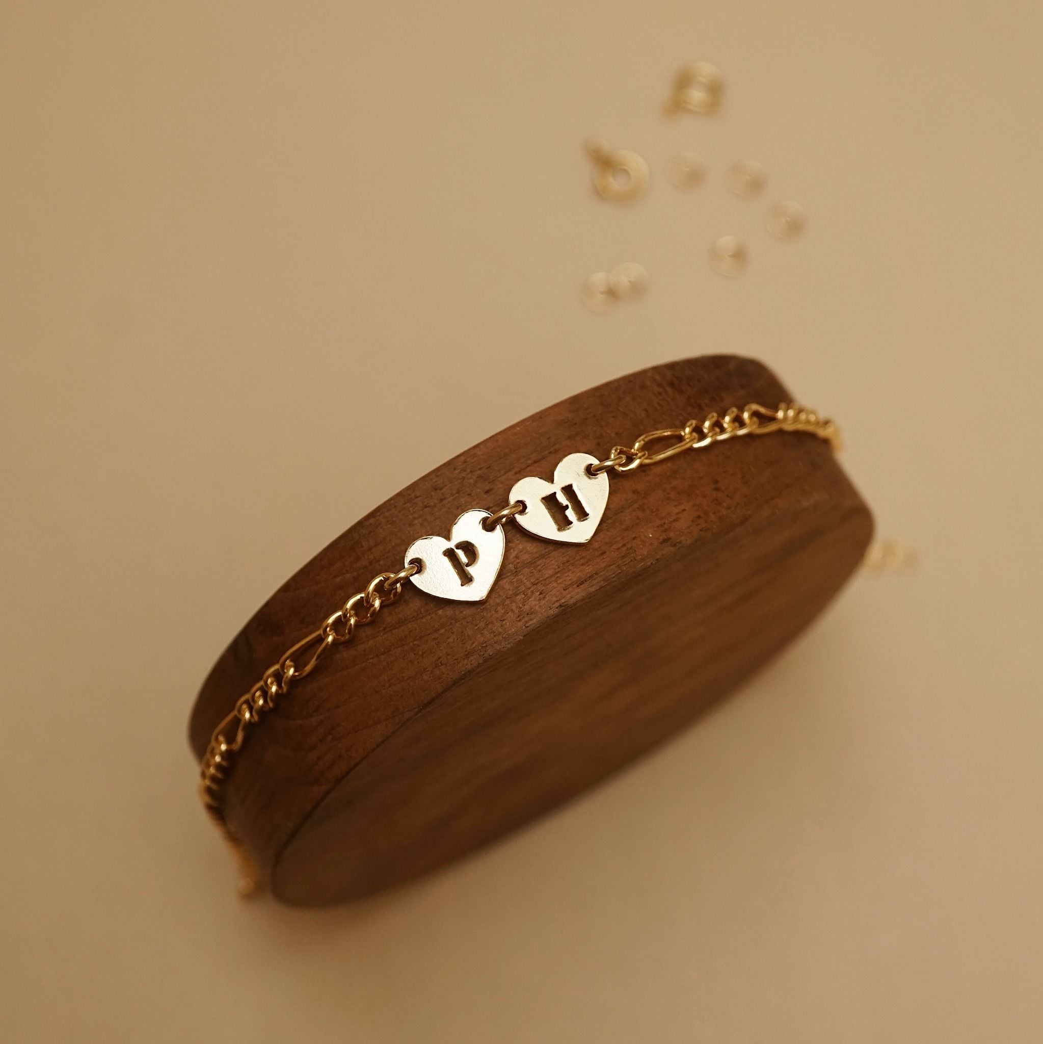  DOUBLE HEART LETTER LINK FIGARO BRACELET 