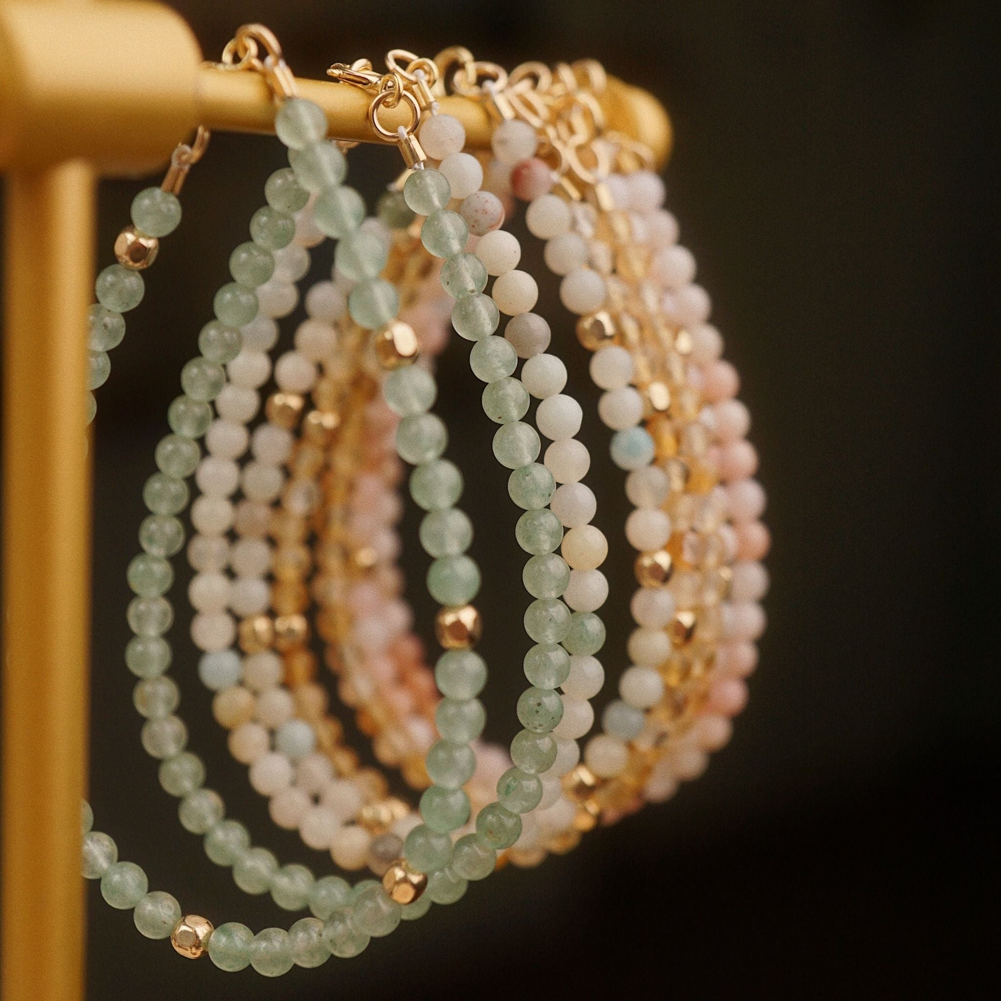  GREEN AVENTURINE STONE BRACELET 