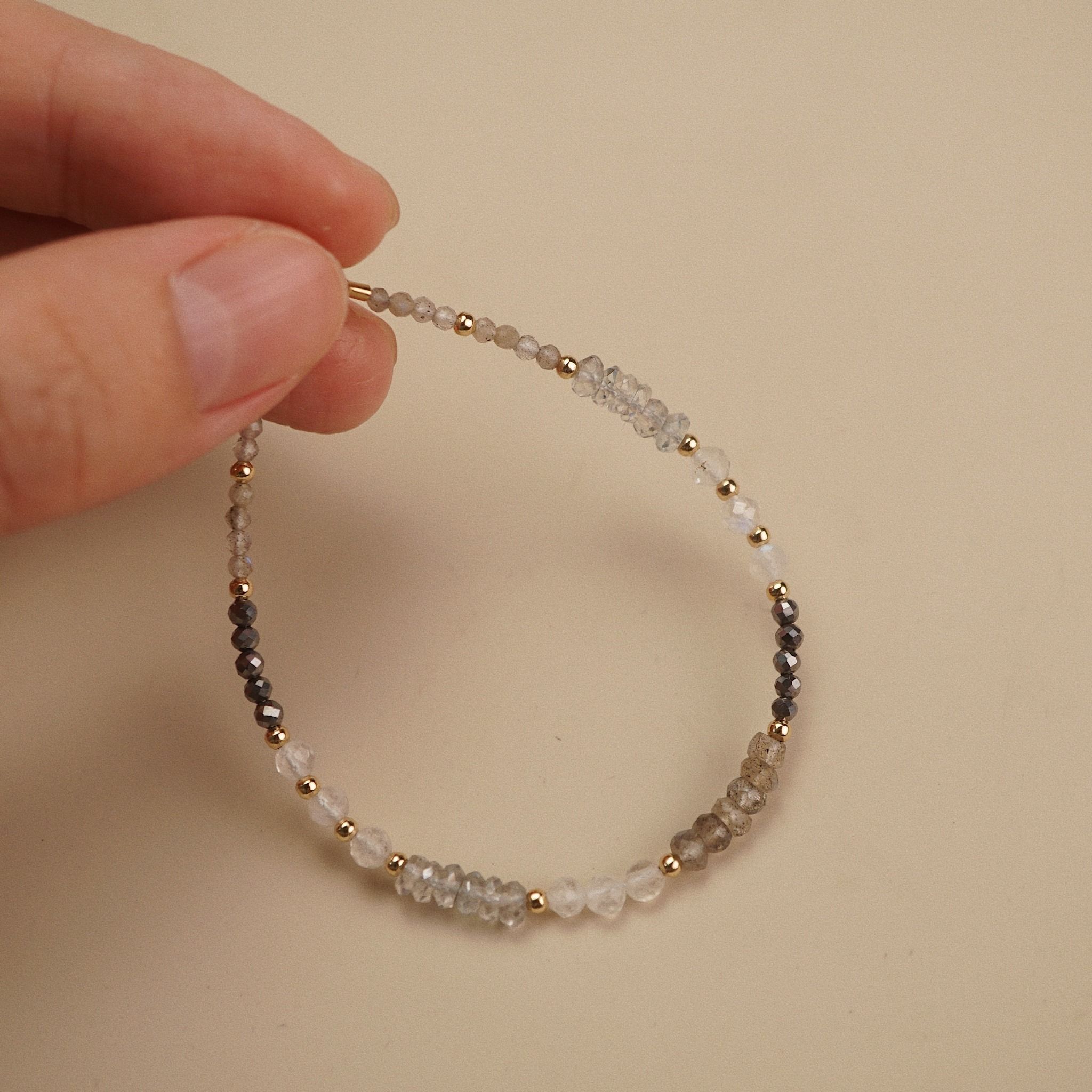  SILVER GREY PALETTE BRACELET 