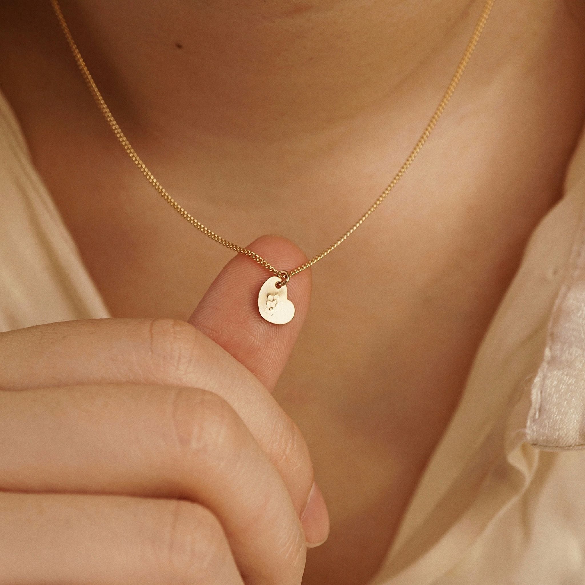  MINI HEART SILKY NECKLACE 