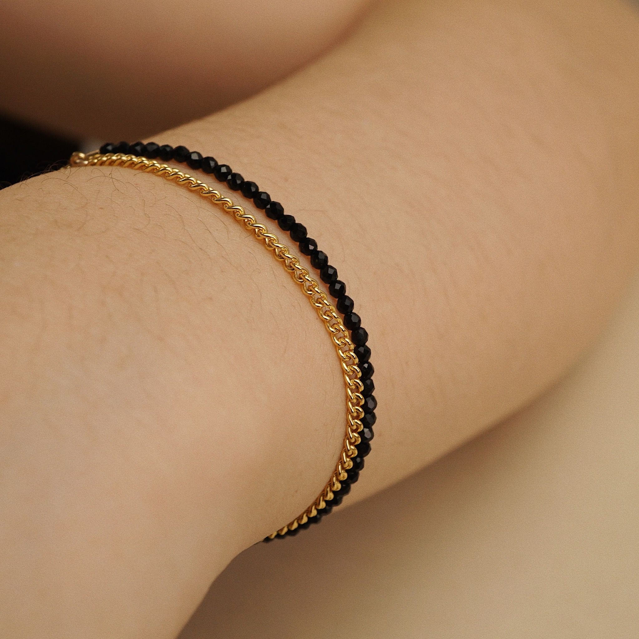  DISC - CURB BLACK AGATE BRACELET 