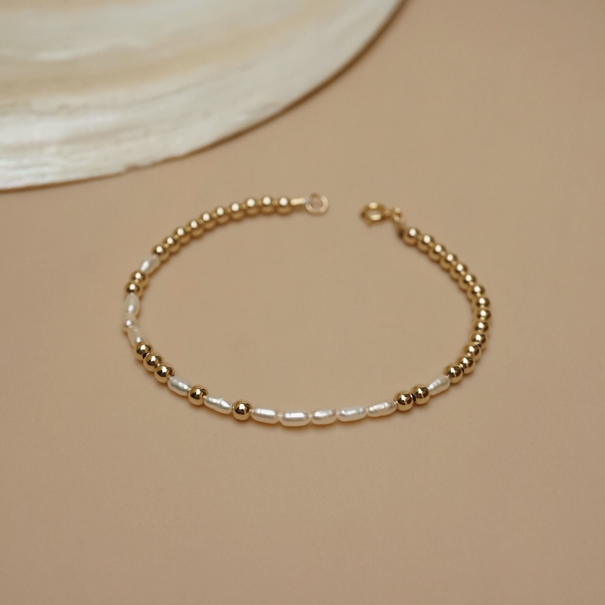  MORSE CODE BEADED PEARL BRACELET 