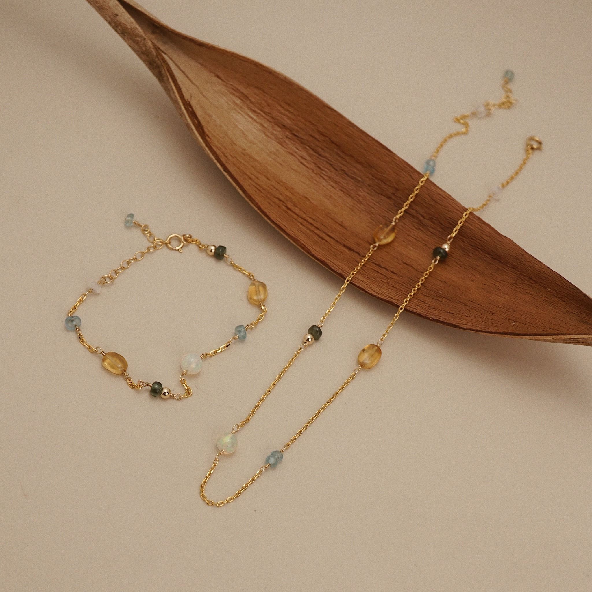  RADIANT SHINE CHOKER NECKLACE 