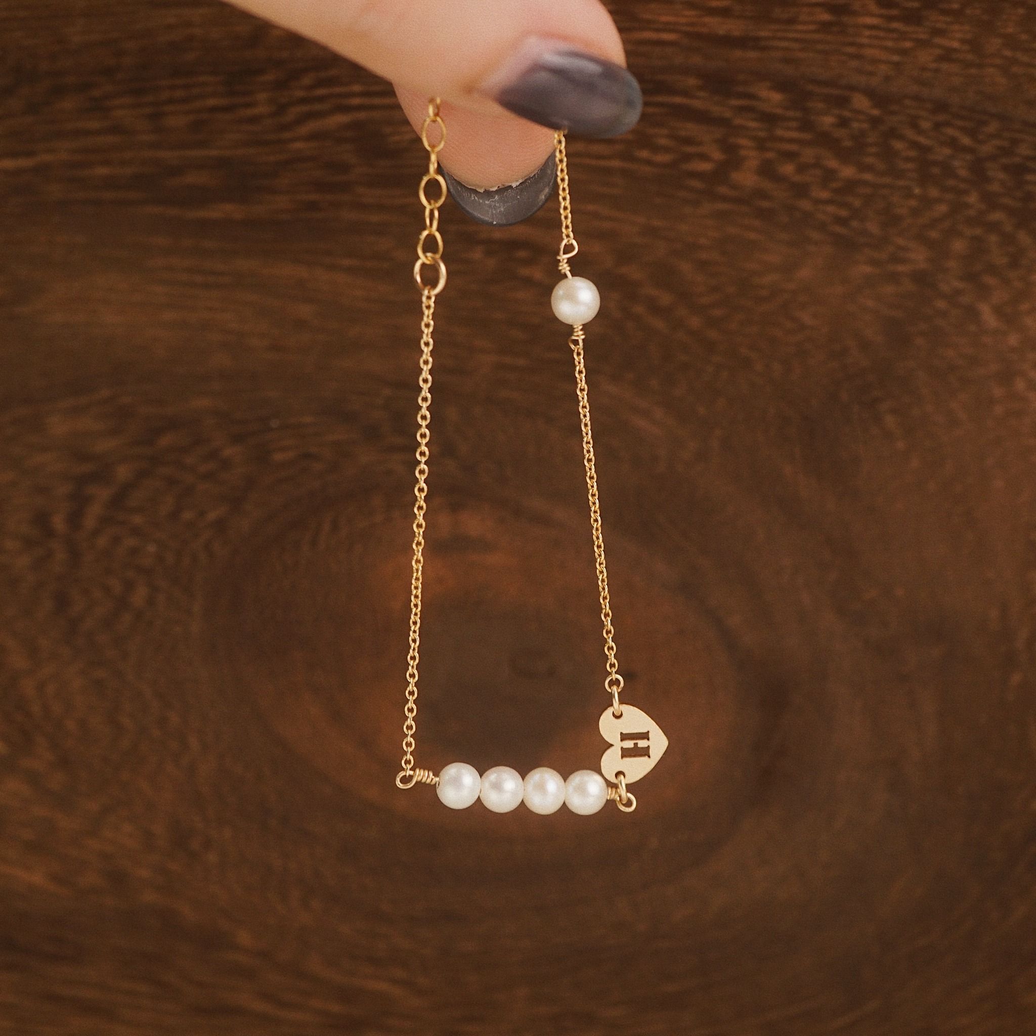  HEART LETTER ROUND PEARL BRACELET 