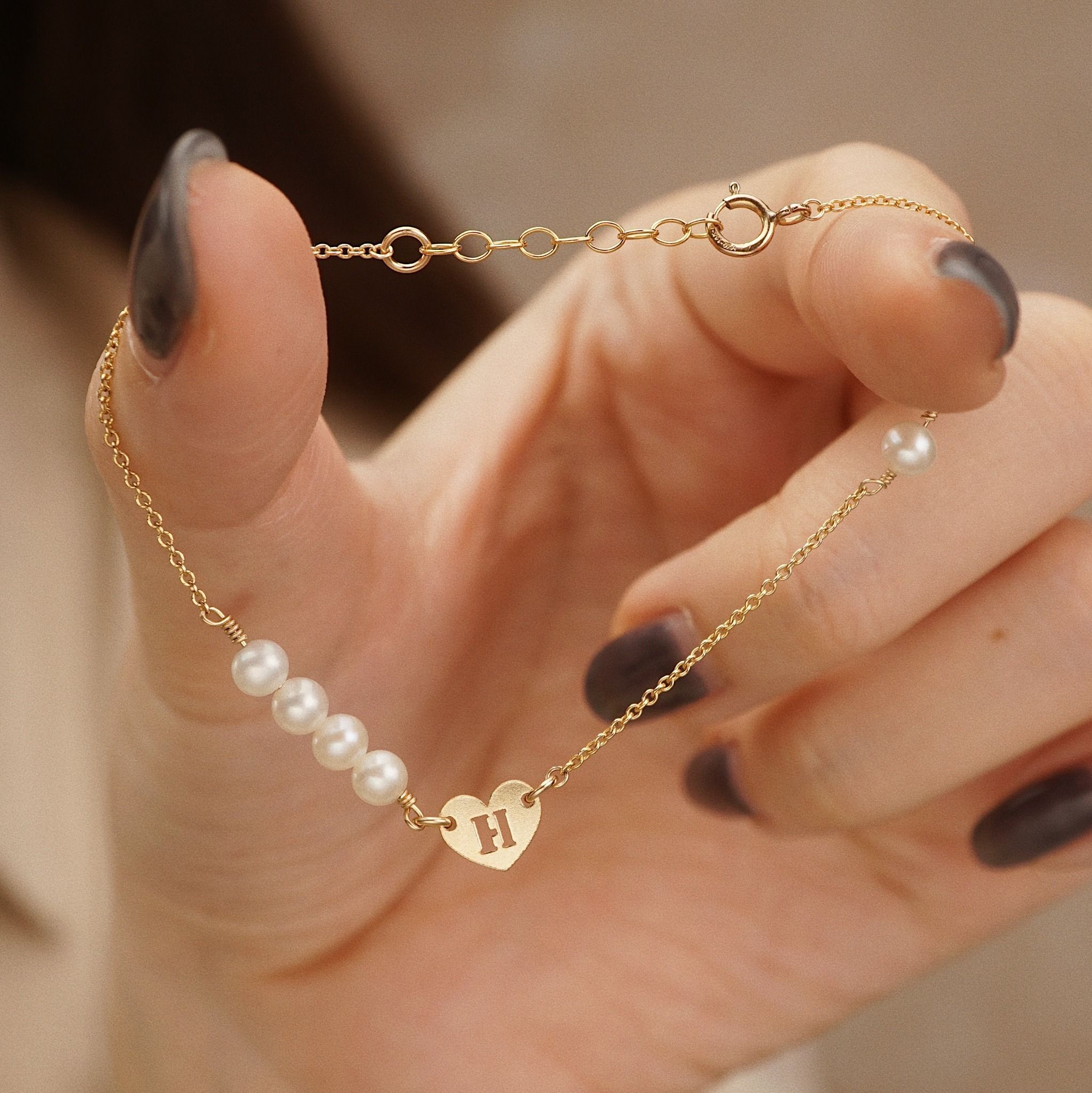  HEART LETTER ROUND PEARL BRACELET 