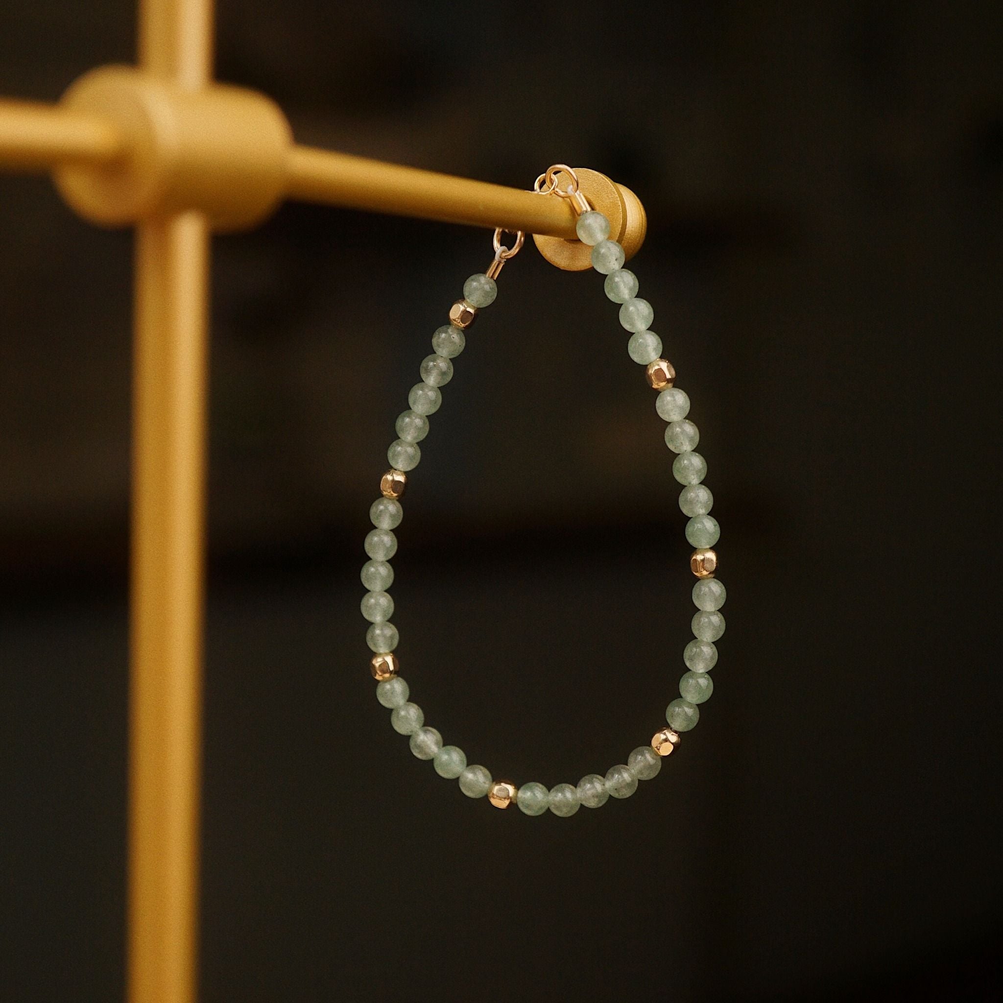  GREEN AVENTURINE STONE BRACELET 