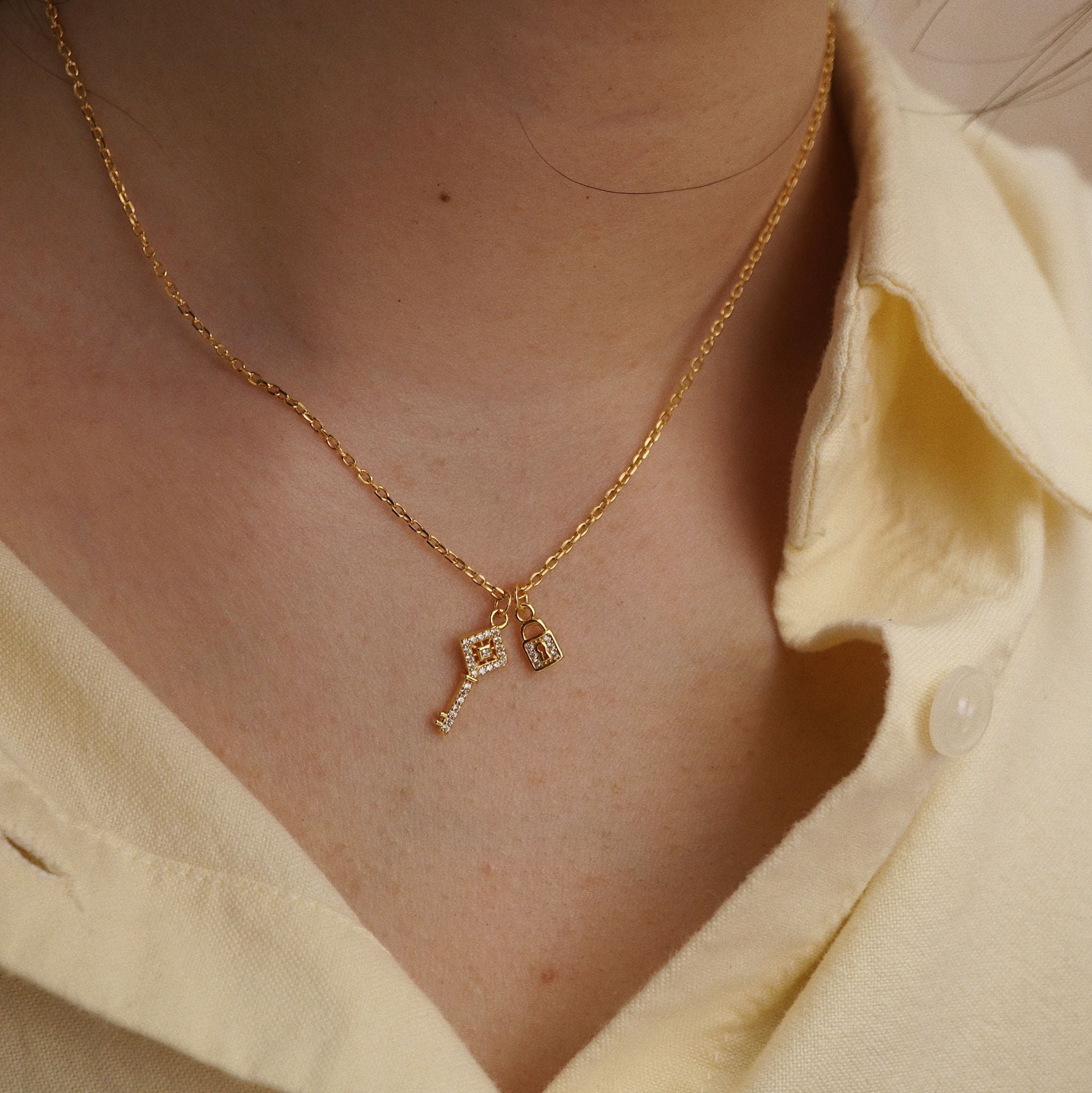  LOCK & KEY NECKLACE 