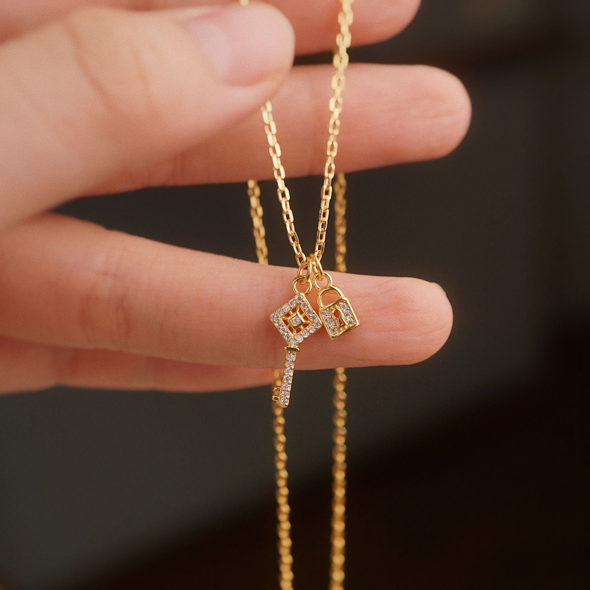  LOCK & KEY NECKLACE 