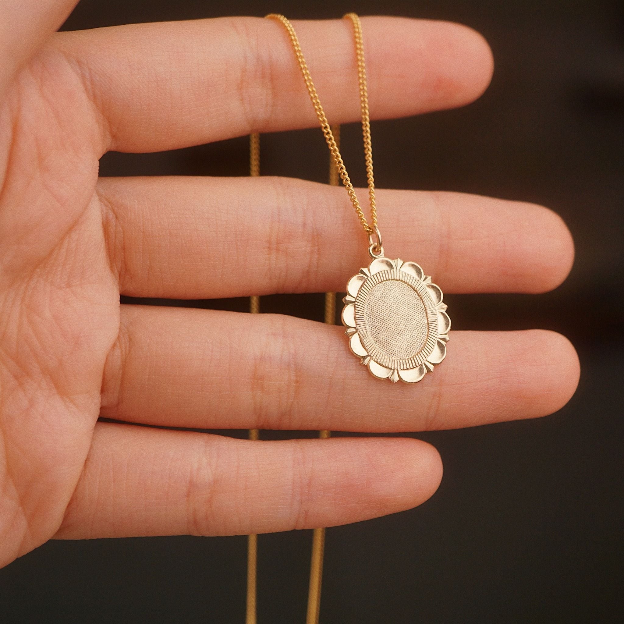  FLORAL FRAME SILKY NECKLACE 