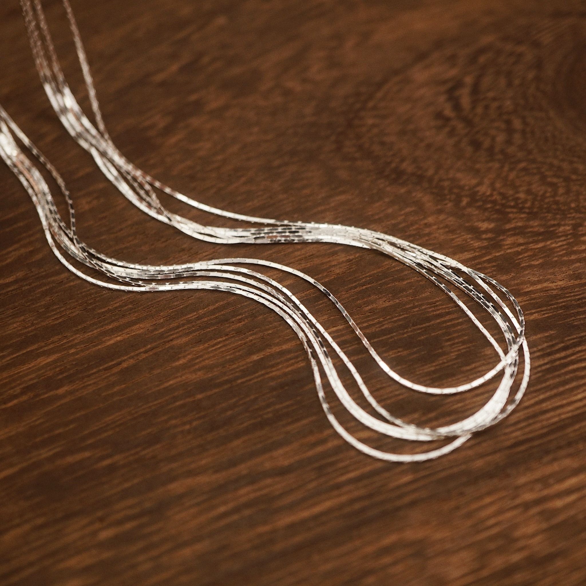  QUINTESSENCE SILK NECKLACE (S) 