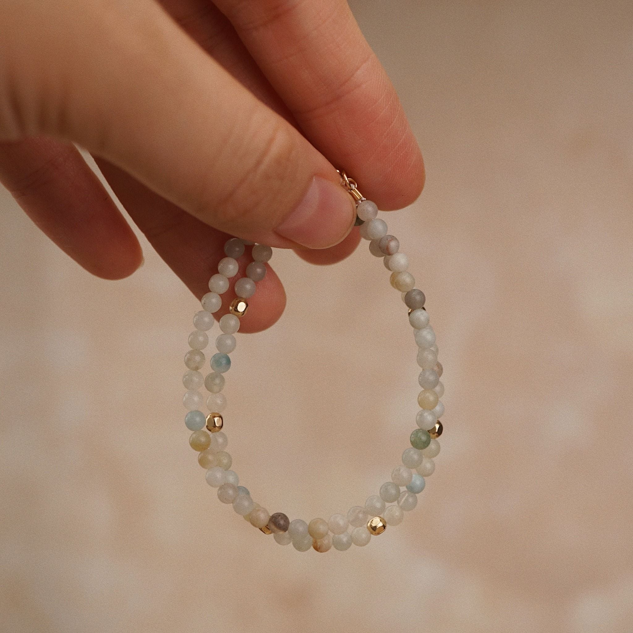  ROUND AMAZONITE STONE BRACELET 