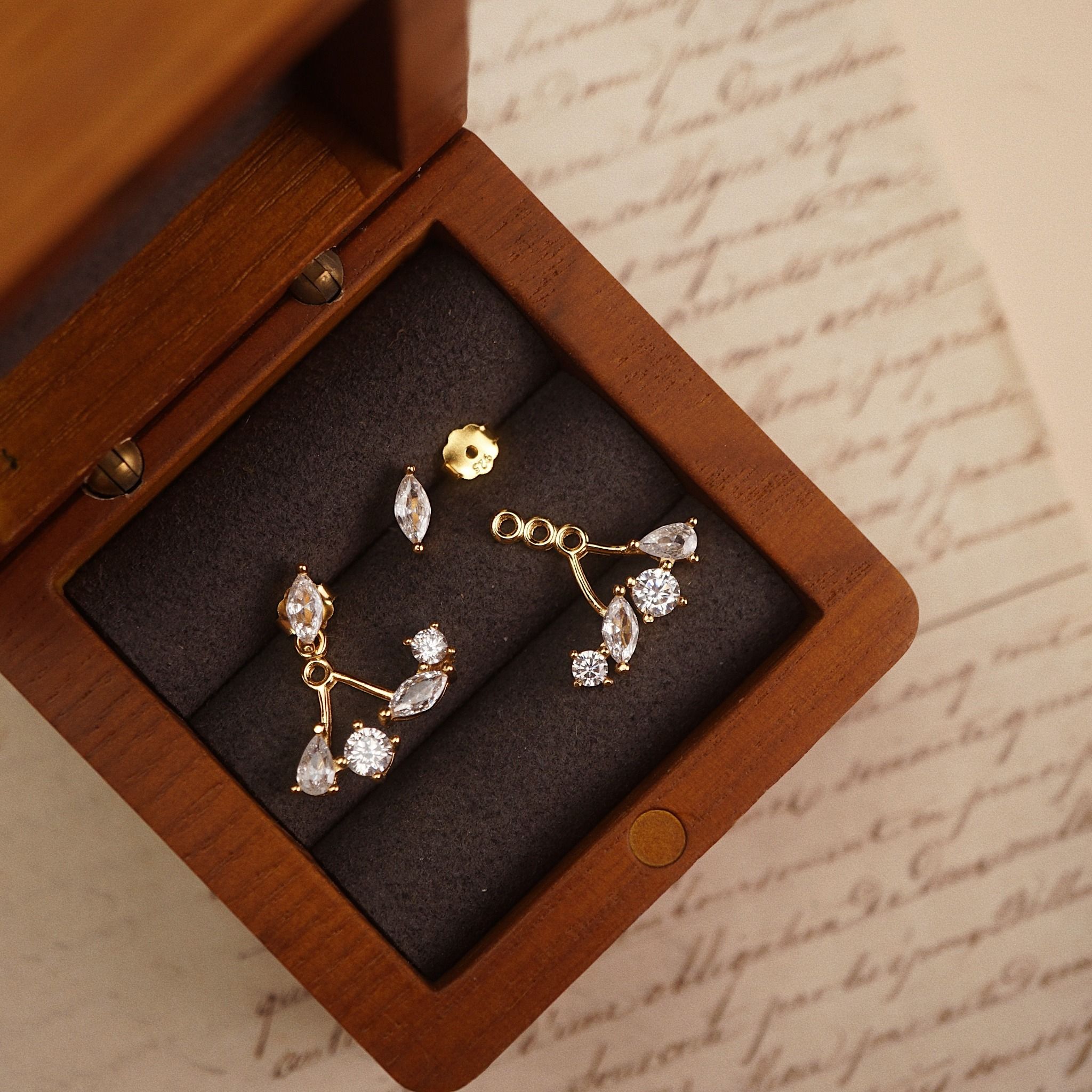  CLUSTER JACKET EARRINGS 