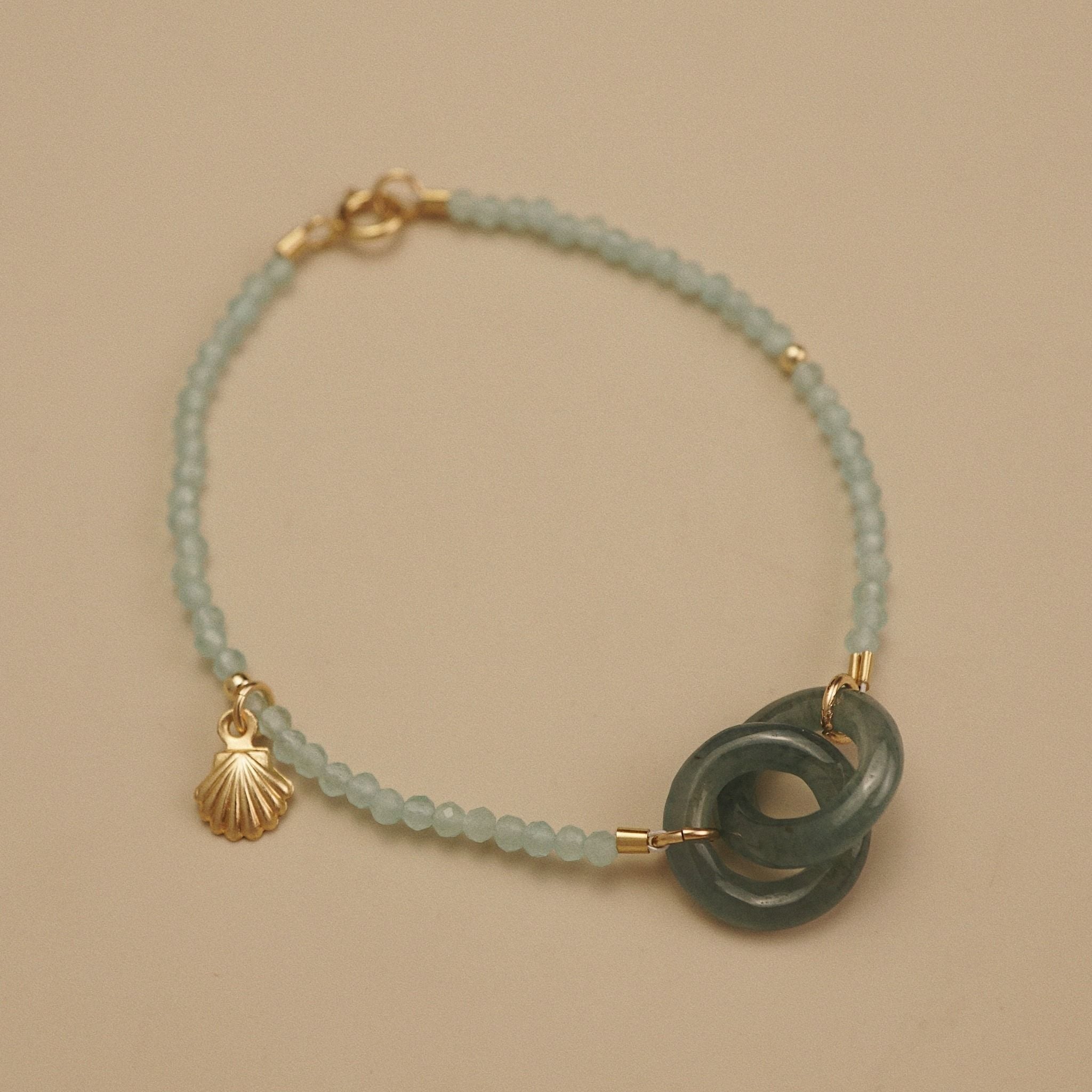  SHELL - INTERLOCKING JADE STONE BRACELET 