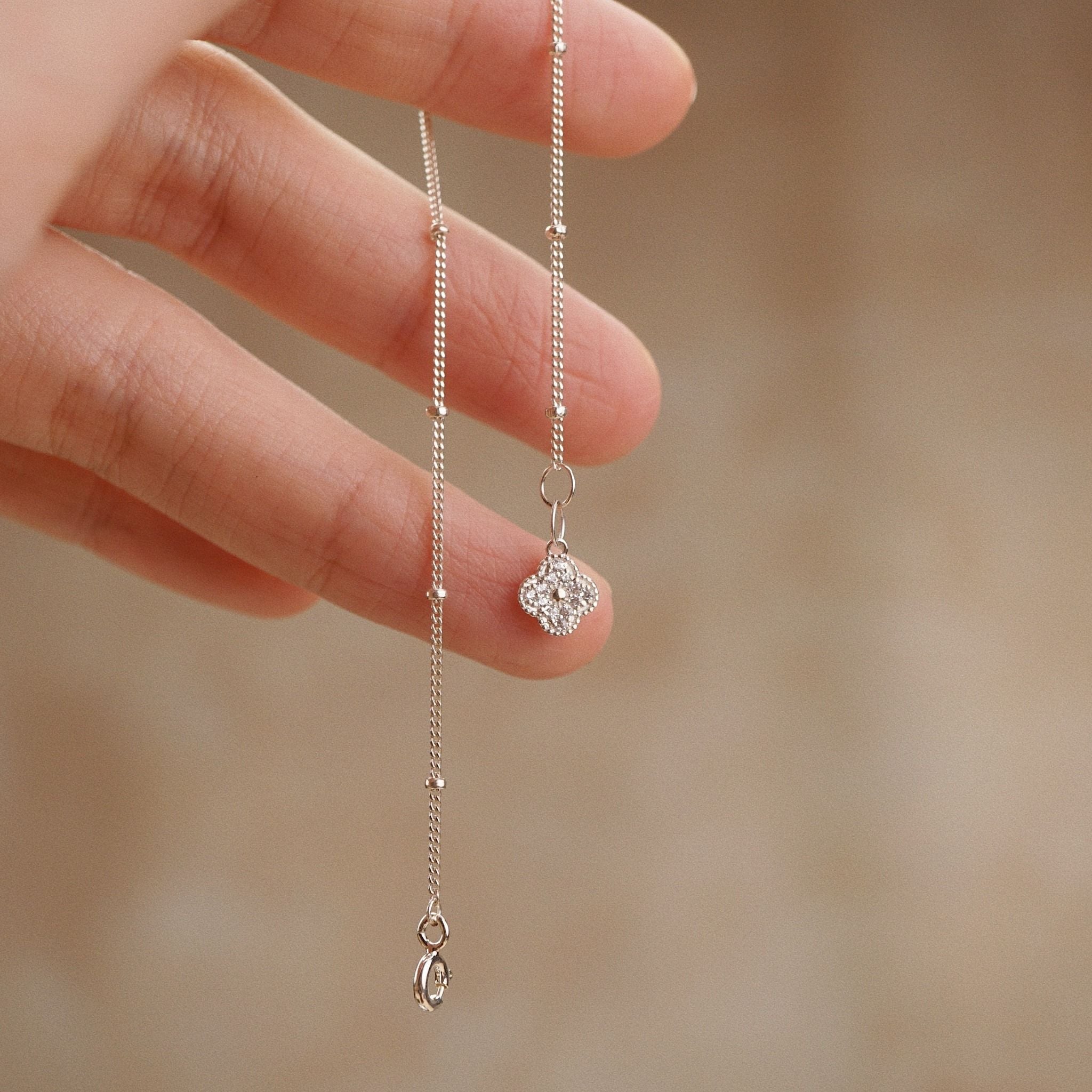  DAISY CLOVER LEAF SATELLITE BRACELET (S) 