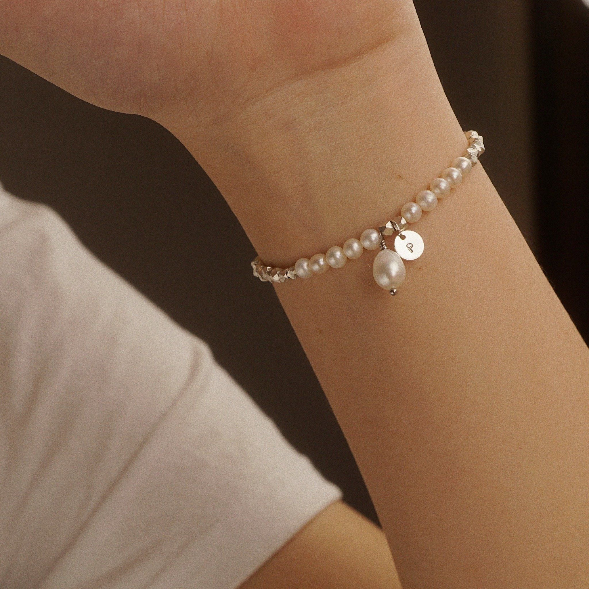  MINI DISC & BOLD PEARL SUNDANCE MIX ROUND PEARL BRACELET (S) 
