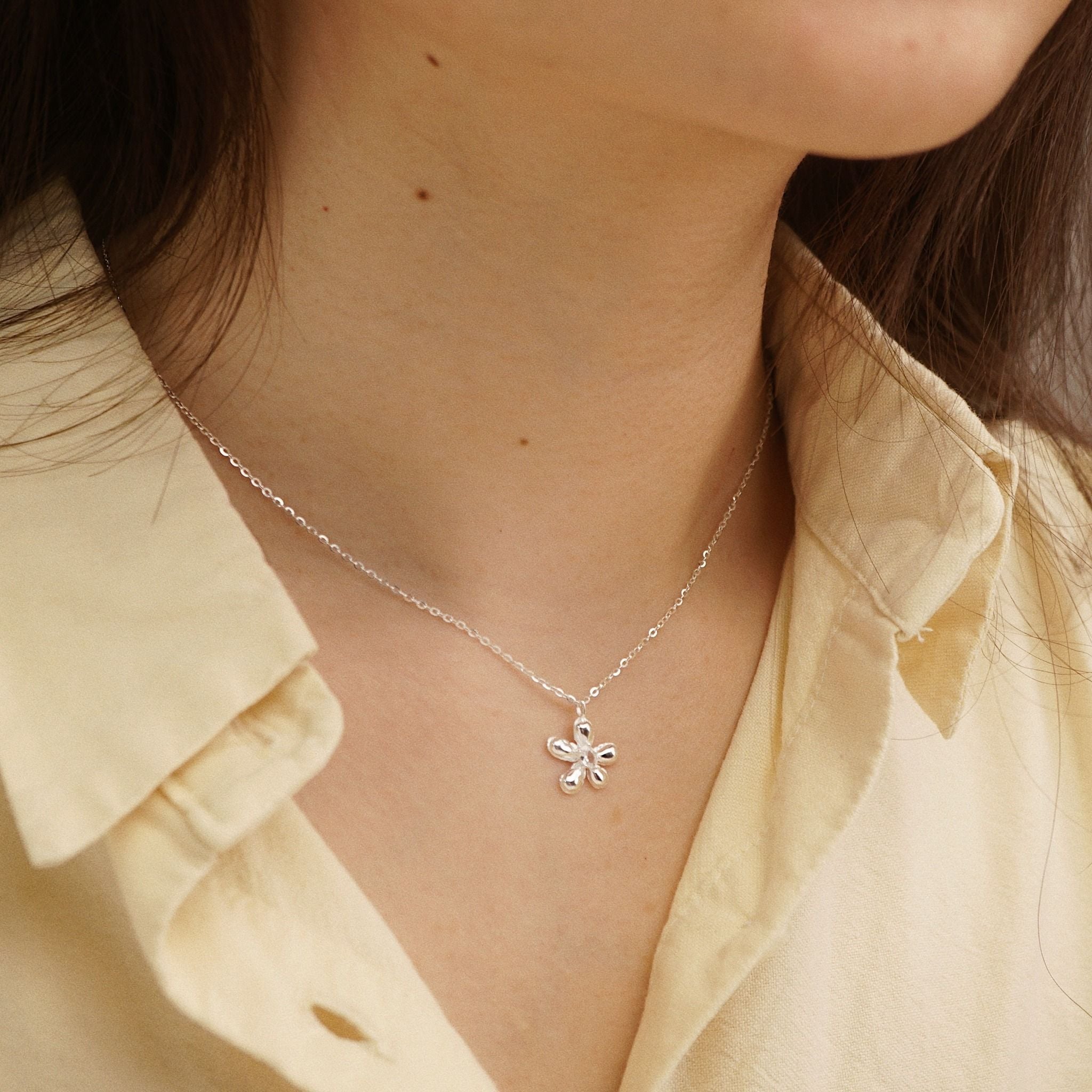  FLOWER NECKLACE (S) 