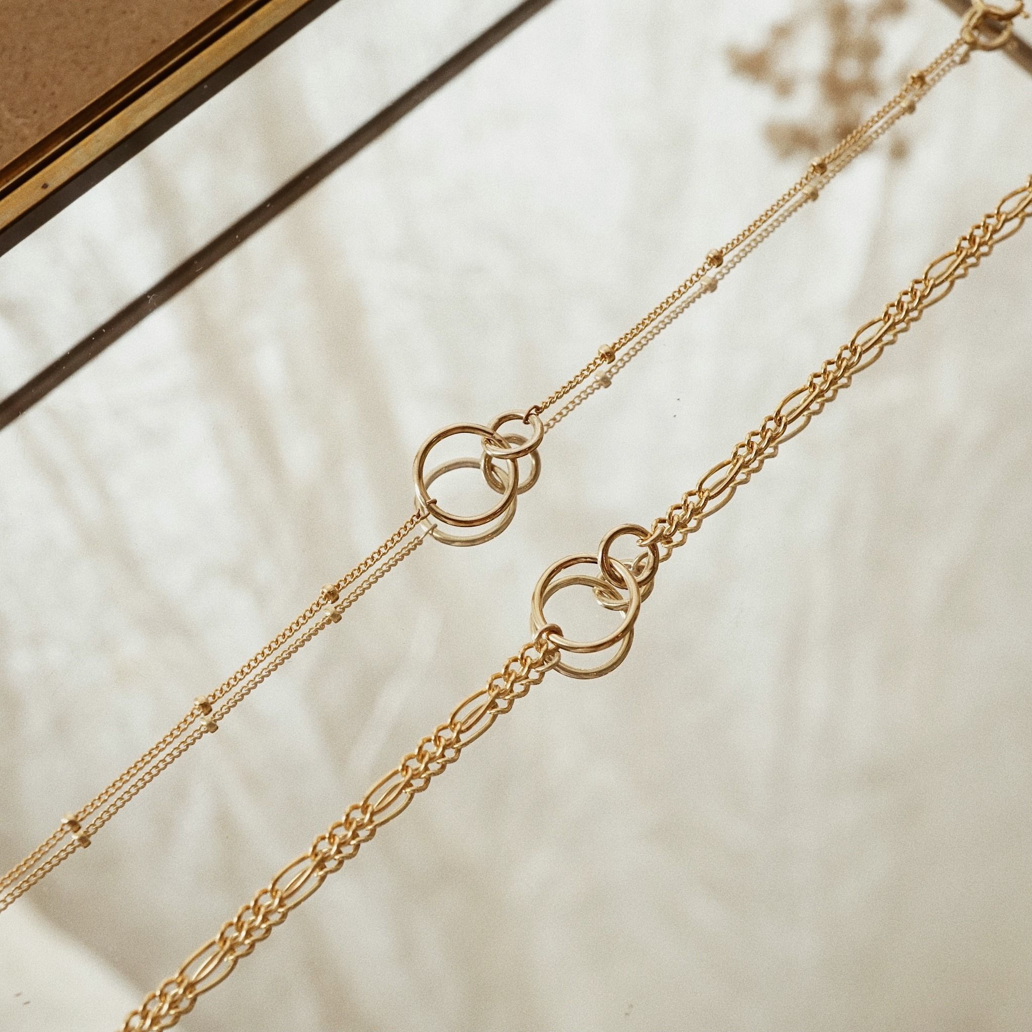  INTERLOCKING CIRCLE SATELLITE NECKLACE 