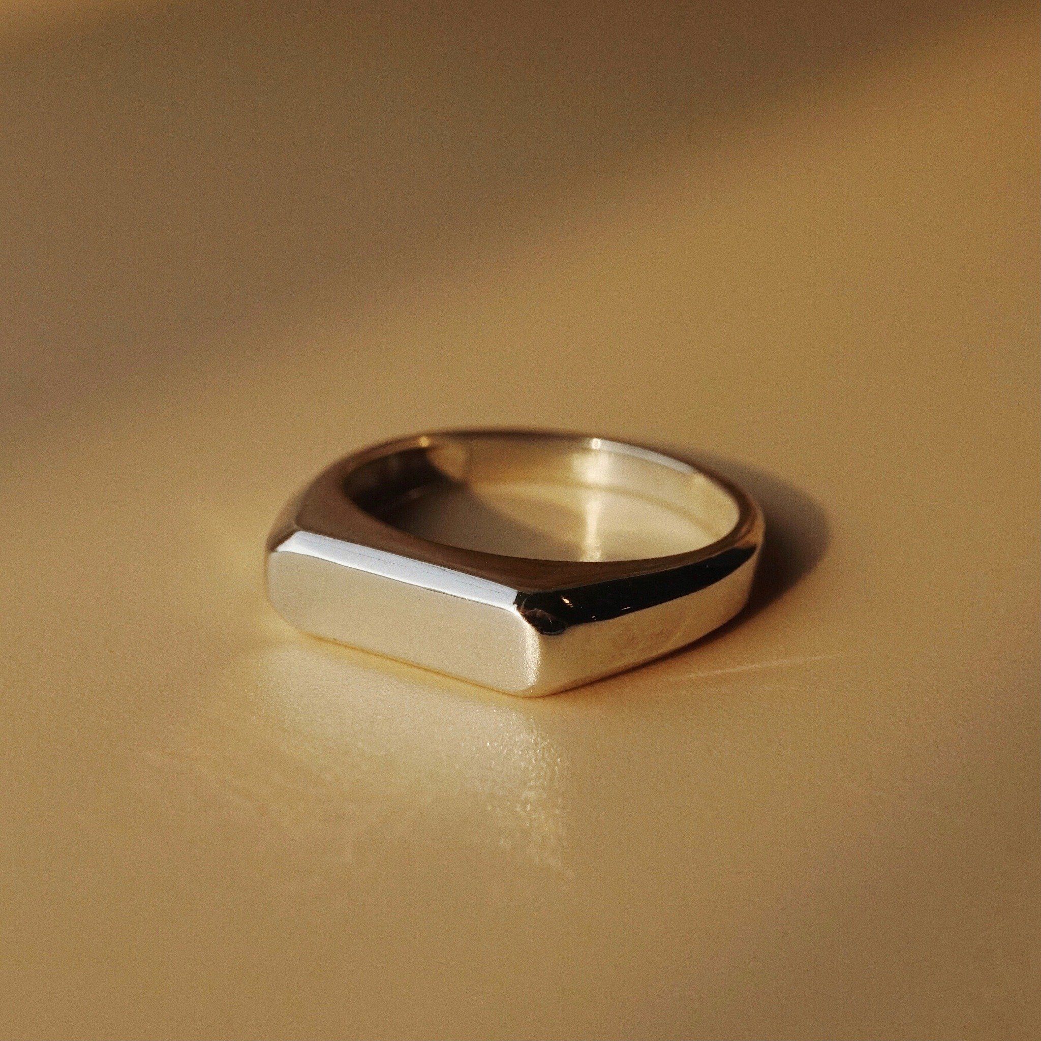  LINE SIGNET RING (S) 