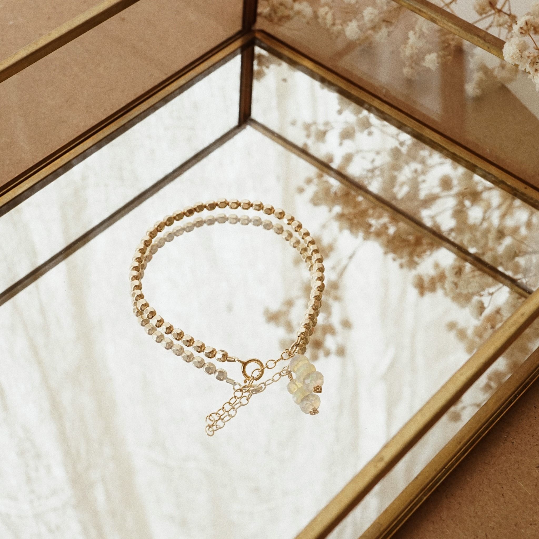  OPAL - BEADED NUGGET BRACELET 