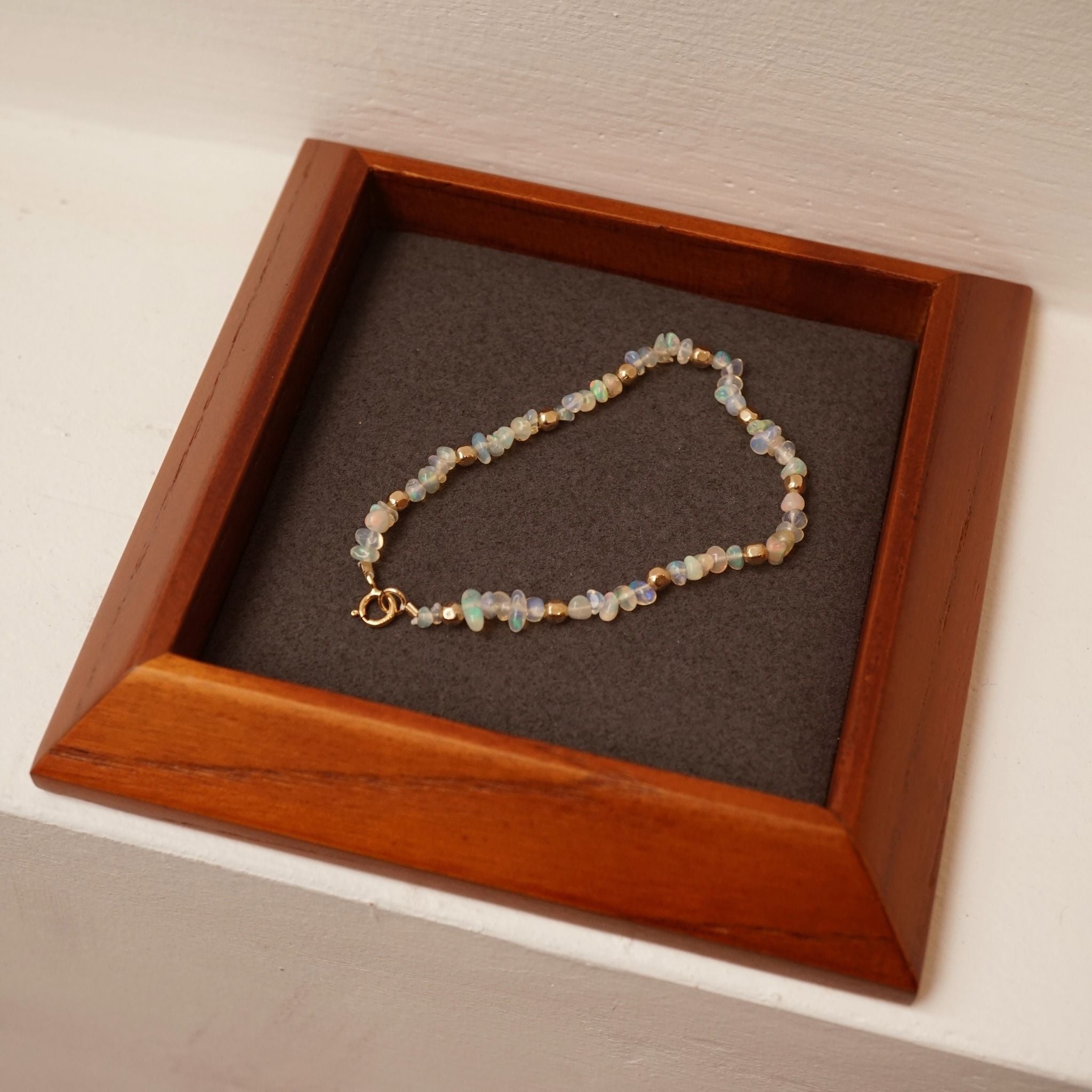  OPAL STONE BRACELET 