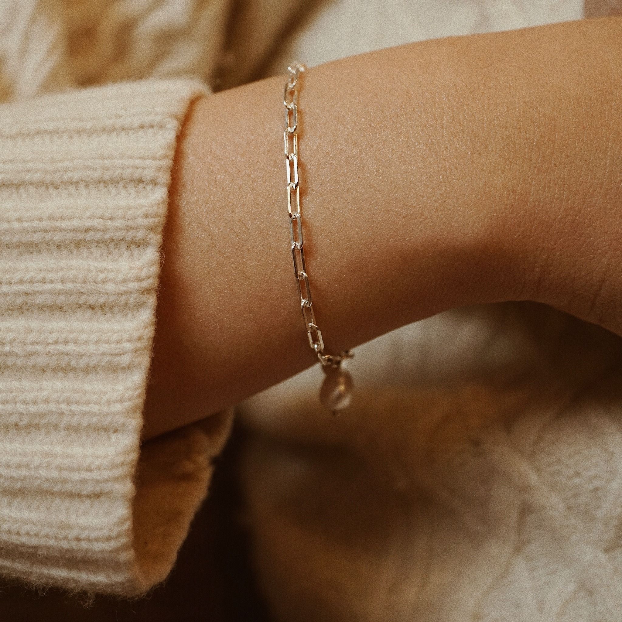 PEARL - RECTANGLE CHAIN BRACELET (S) 