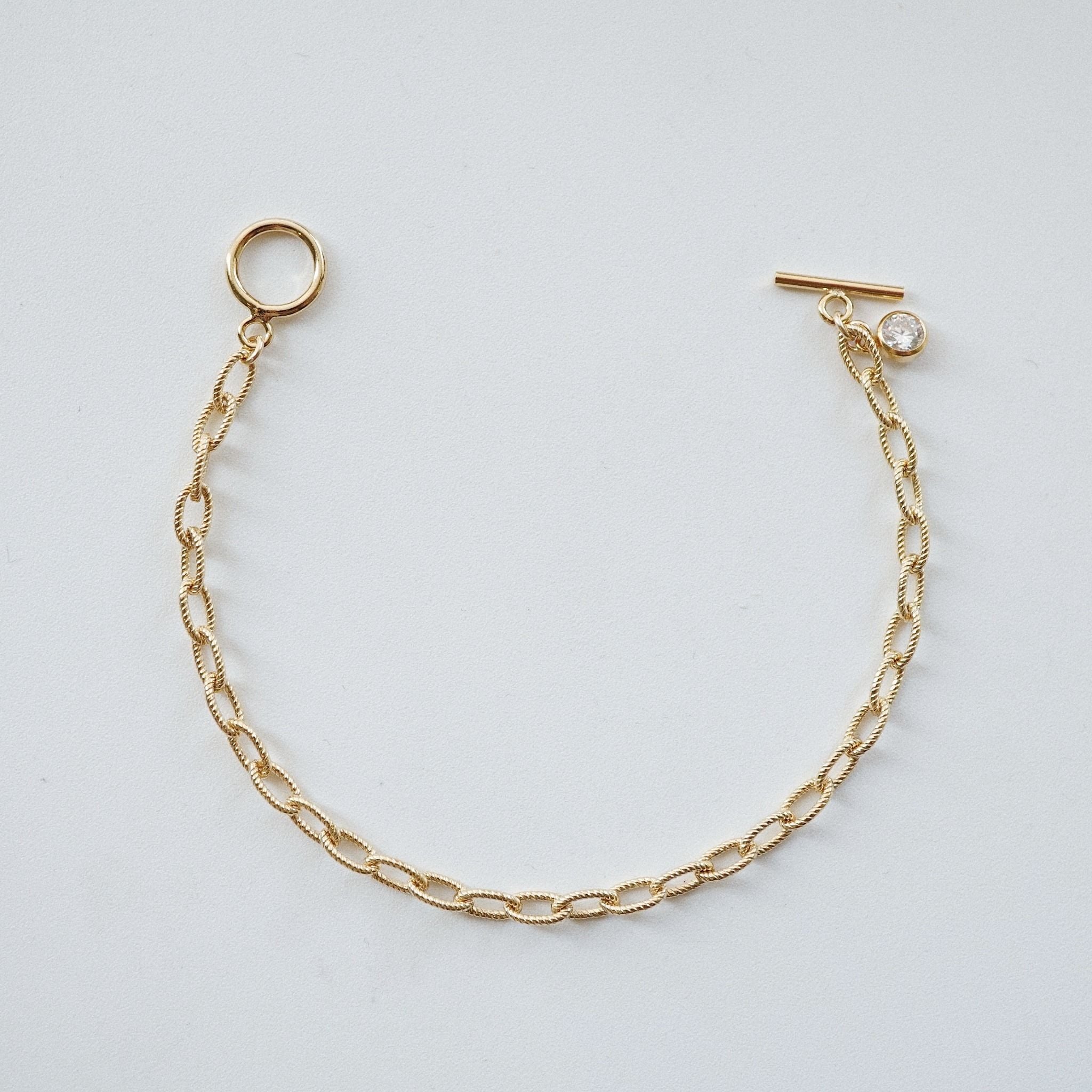  STONE - TOGGLE CLASP OVAL CABLE BRACELET 