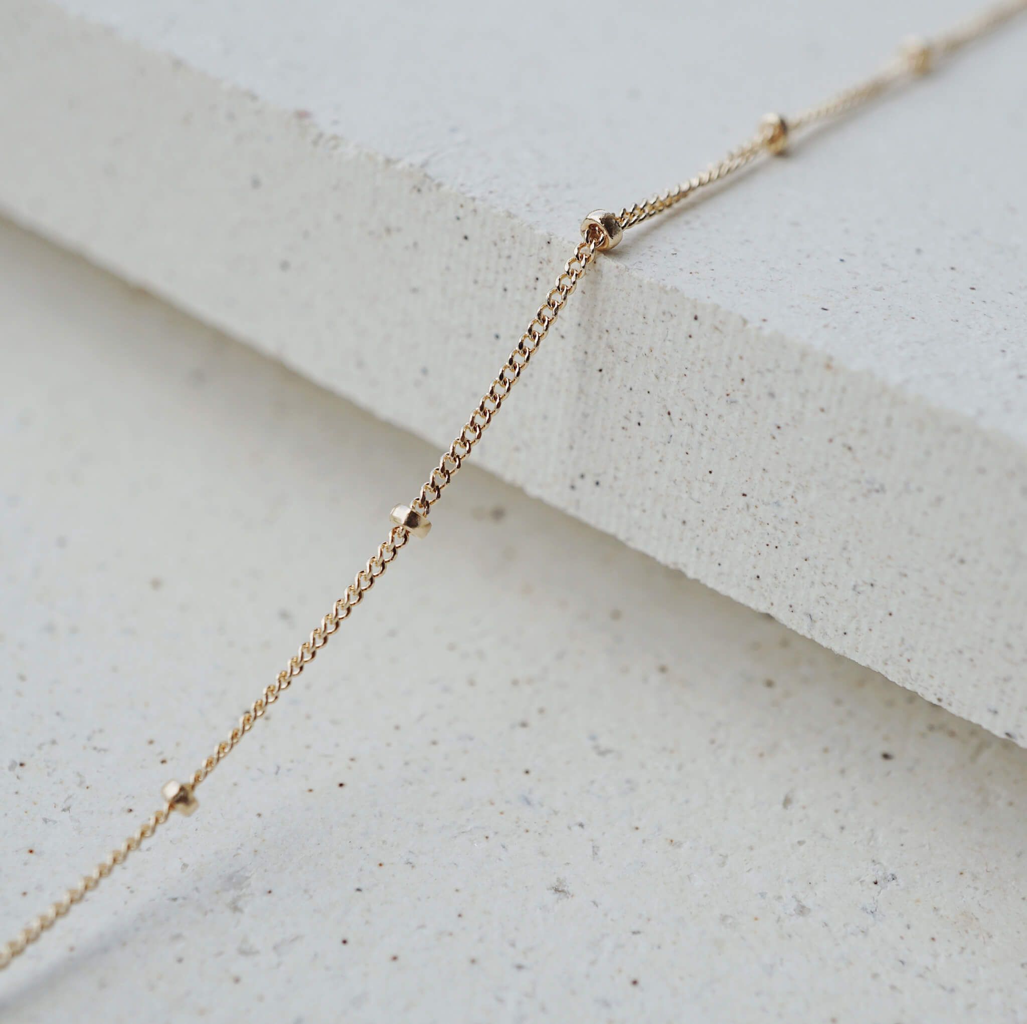  SATELLITE NECKLACE 