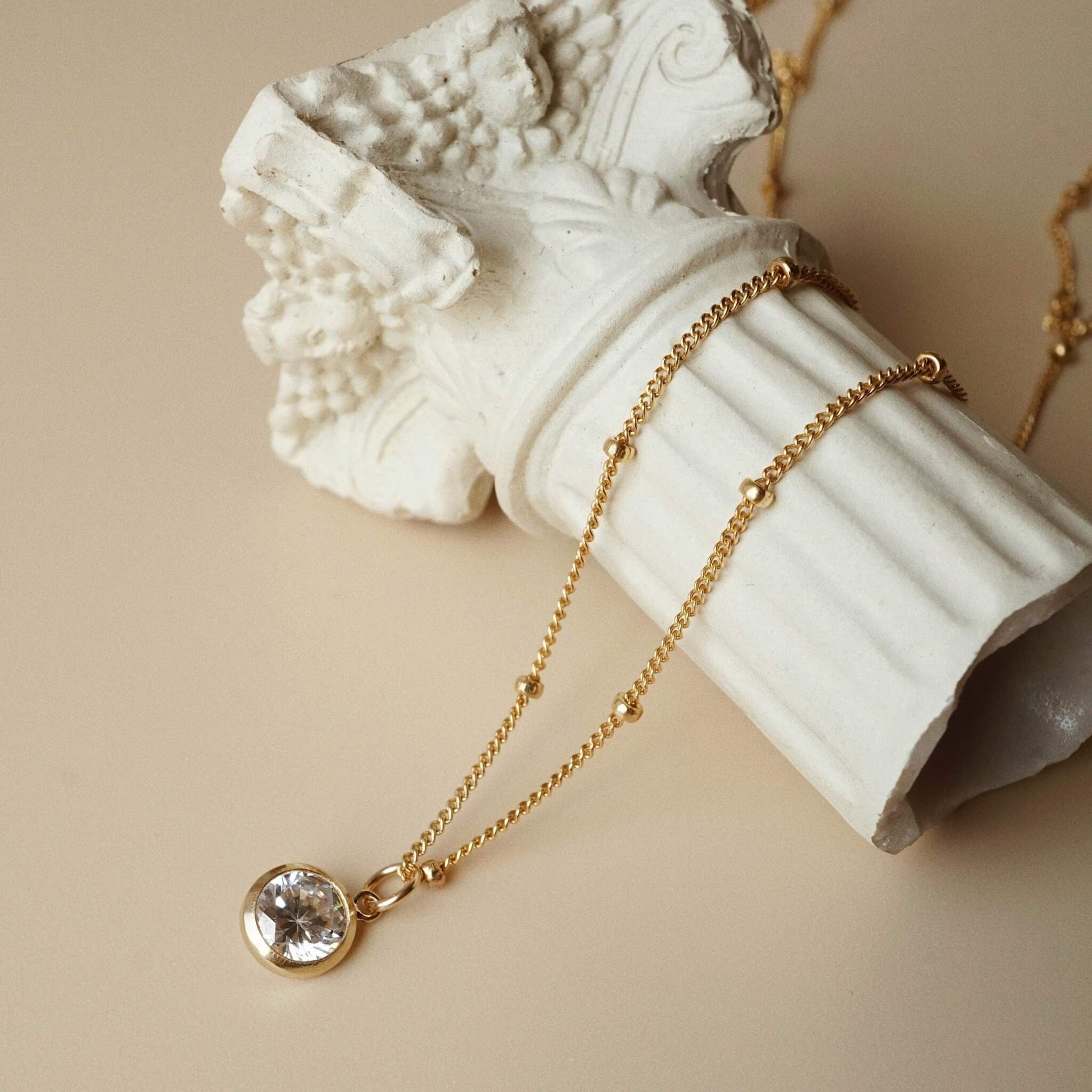  BOLD STONE SATELLITE NECKLACE 