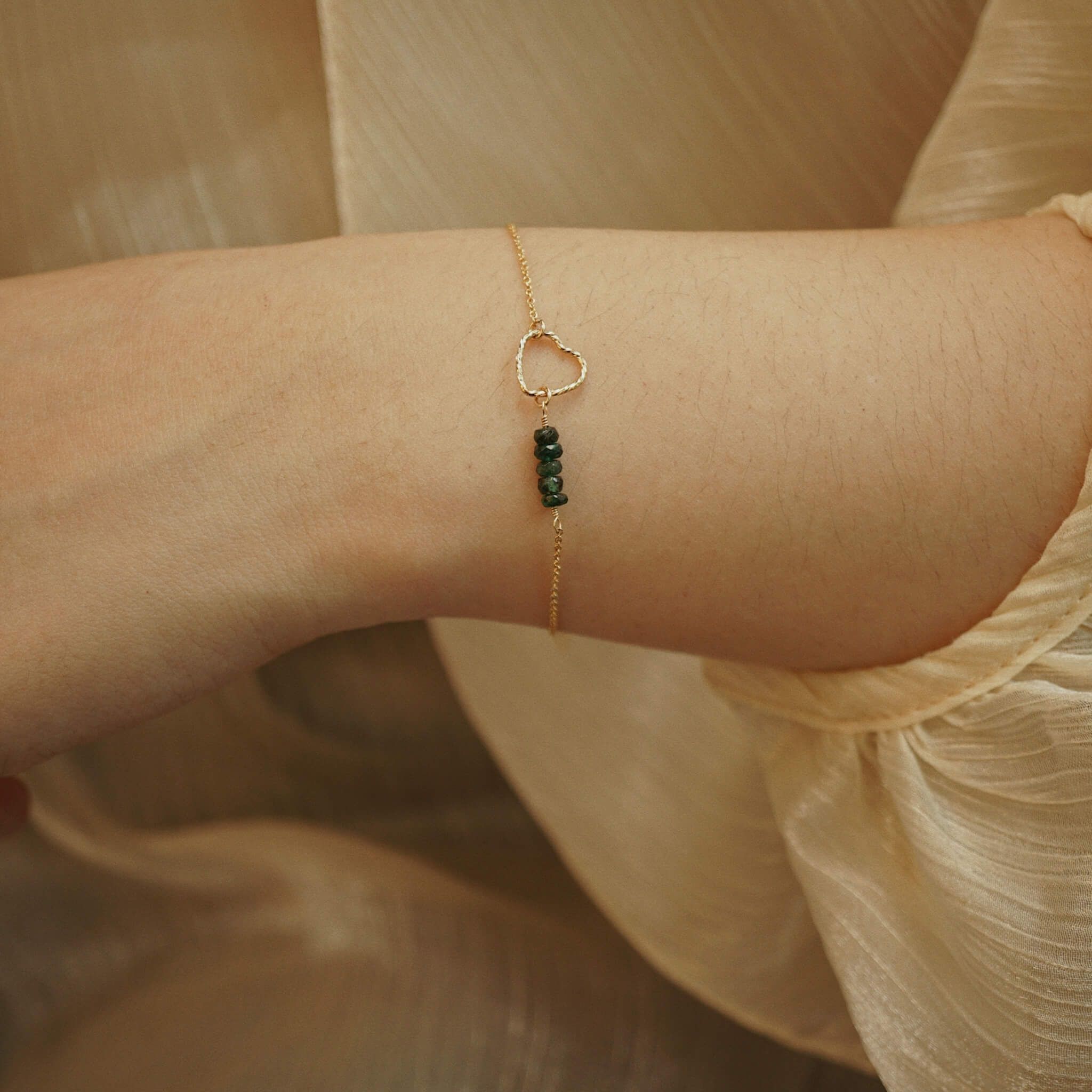  SPARKLE HEART EMERALD BRACELET 