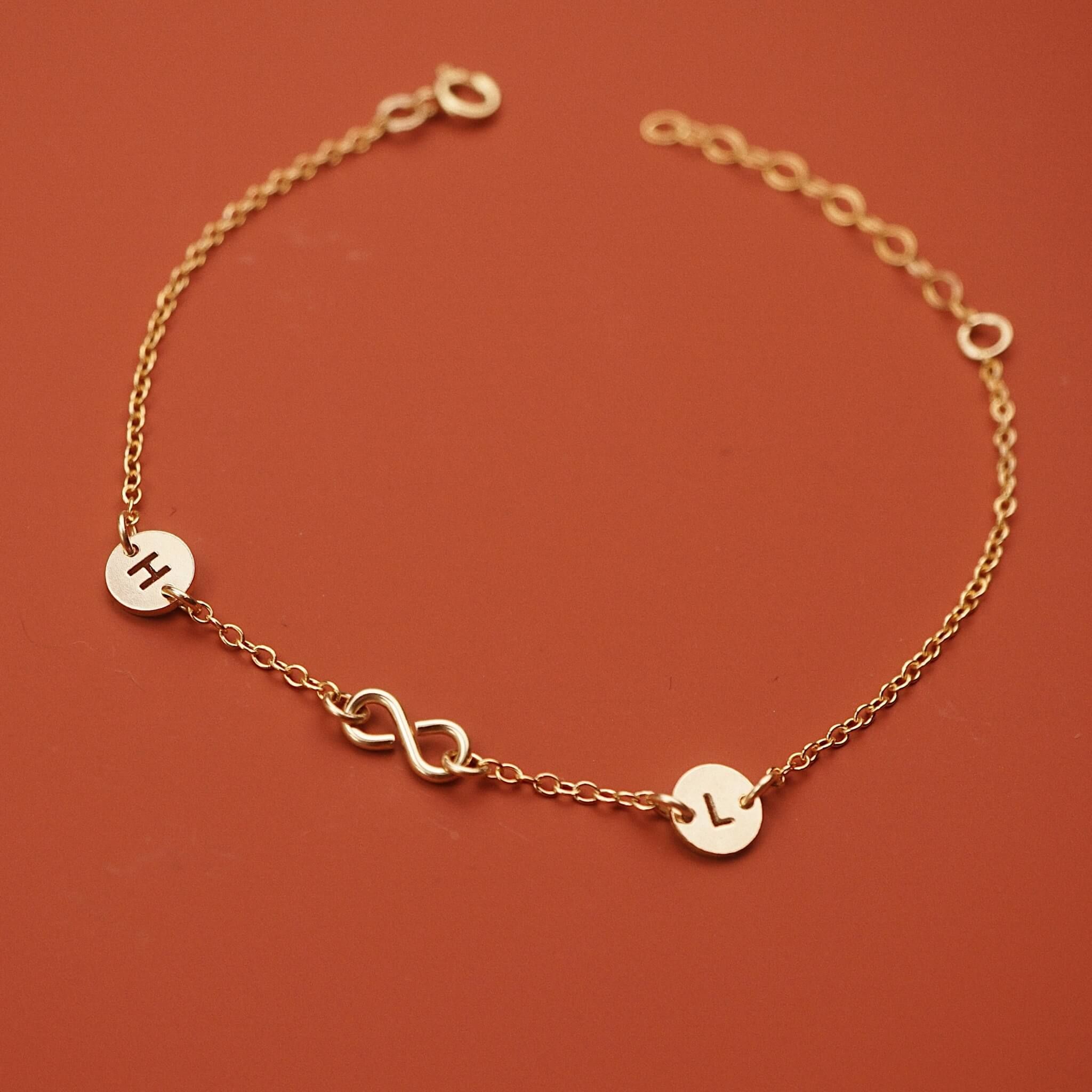  DOUBLE ROUND LETTER MINI INFINITY BRACELET 