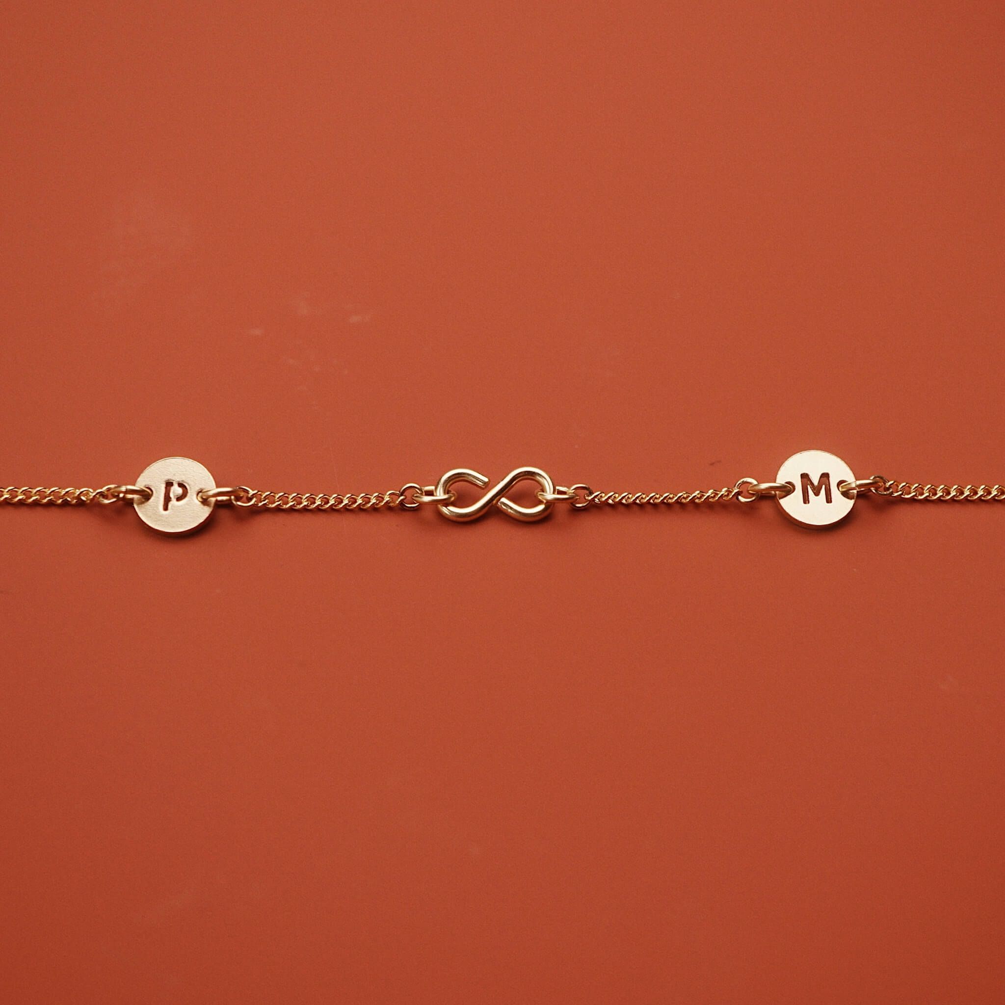  DOUBLE ROUND LETTER MINI INFINITY SILKY BRACELET 