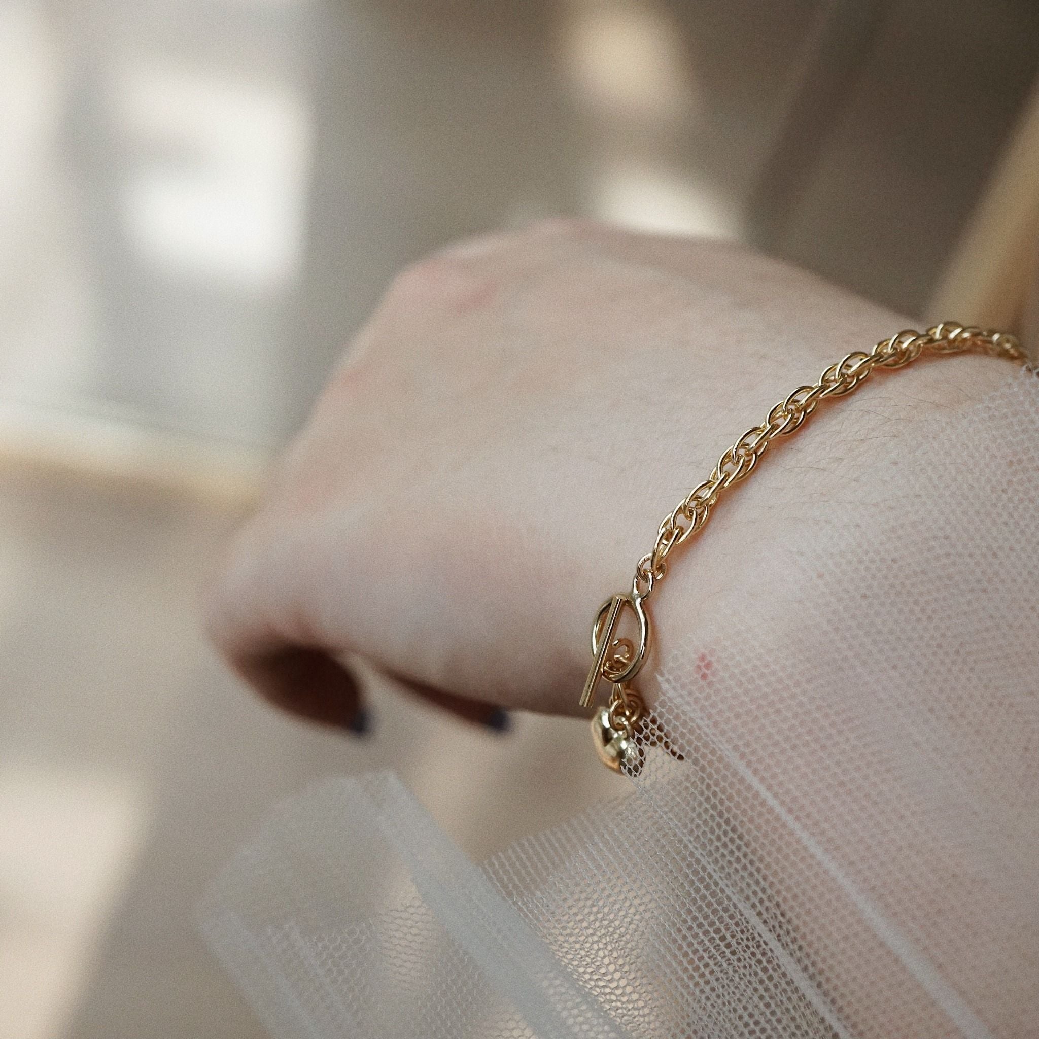  PUFF HEART - TOGGLE CLASP TRIPLE CABLE BRACELET 