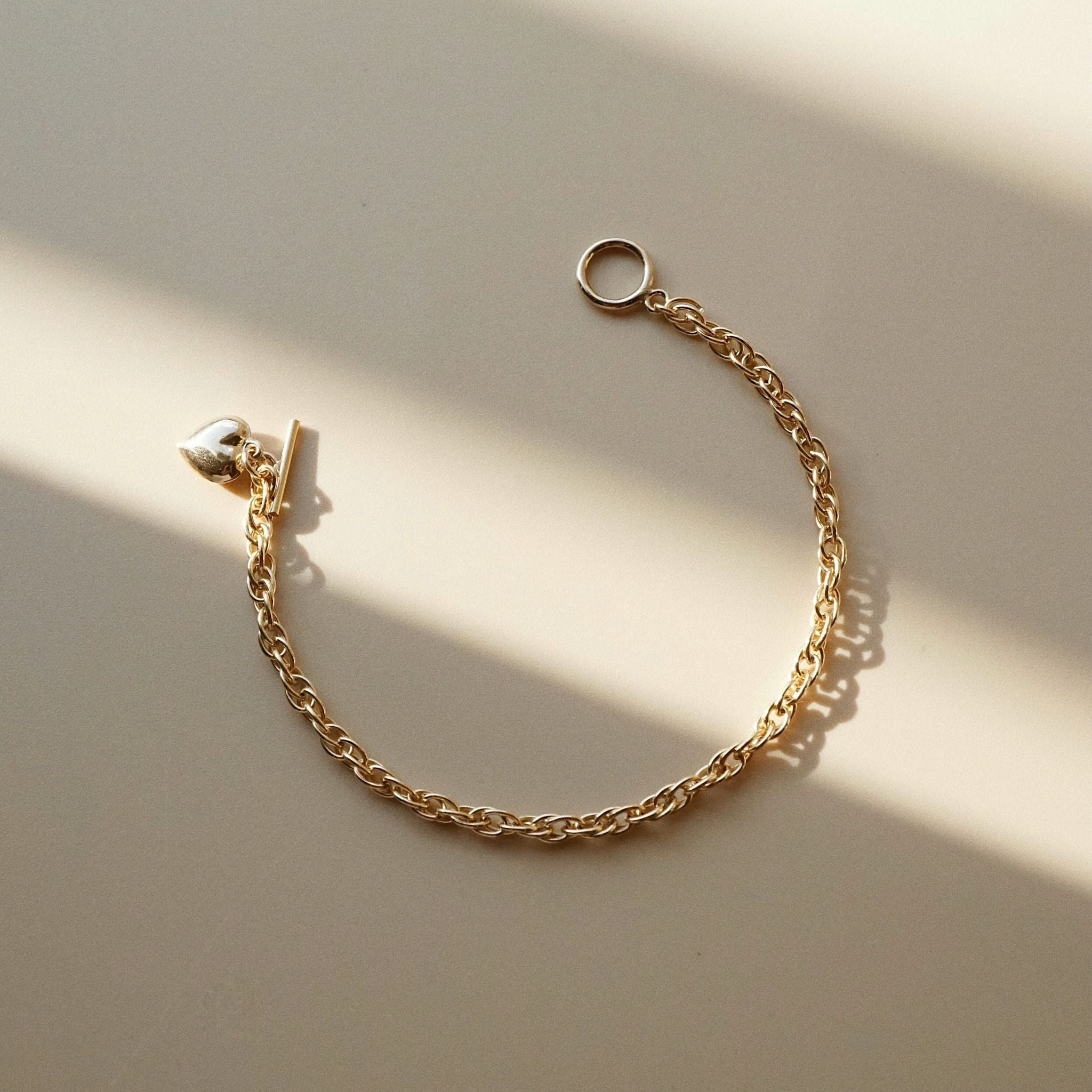  PUFF HEART - TOGGLE CLASP TRIPLE CABLE BRACELET 
