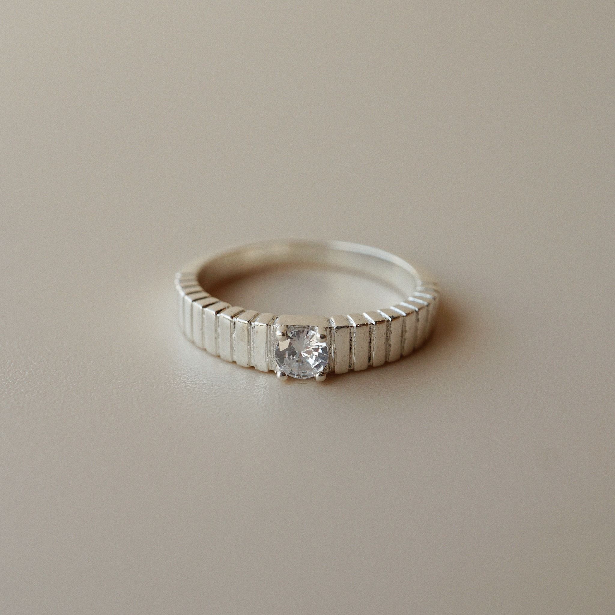  RIBBED BAND RING - 3.5MM (S) 