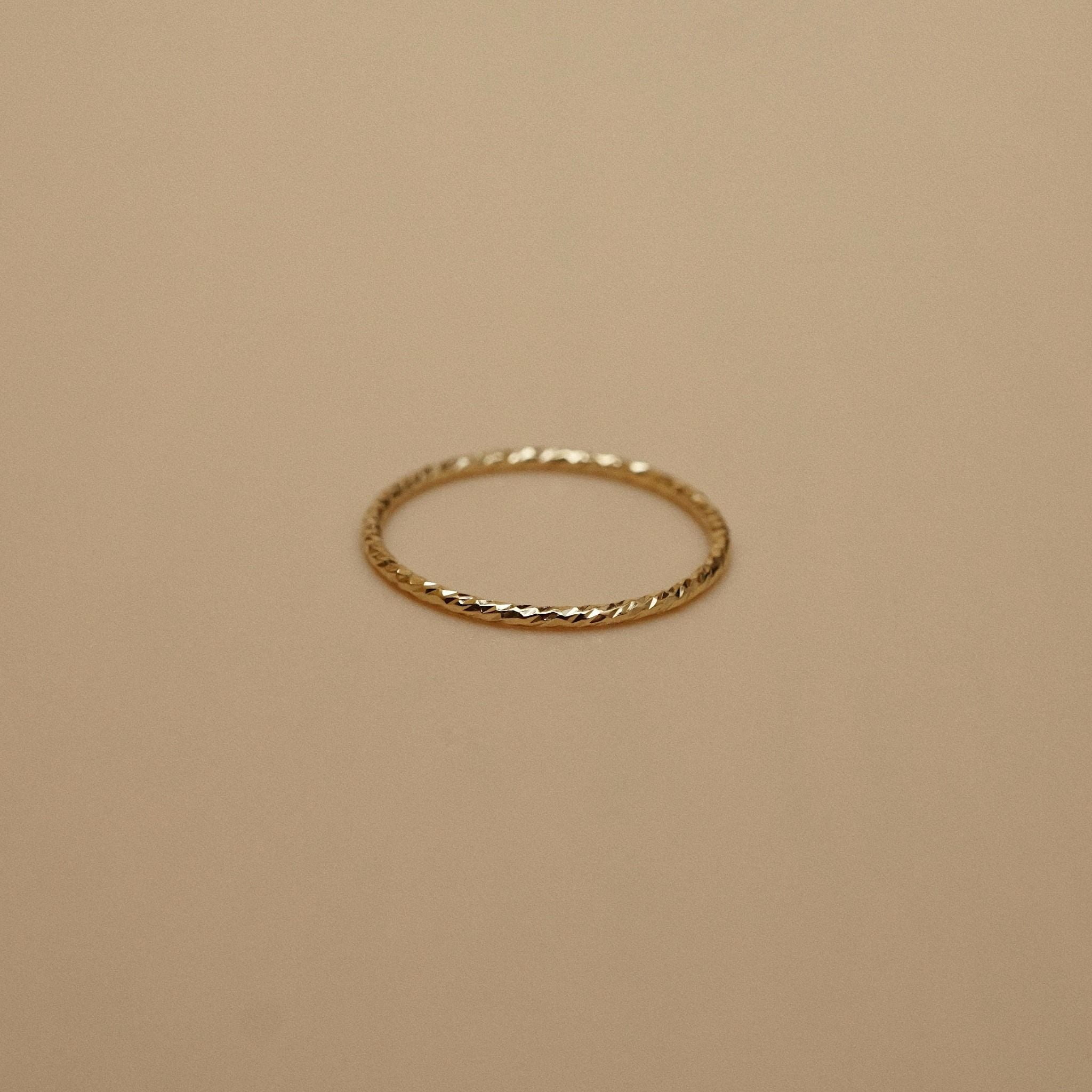  SPARKLE RING 