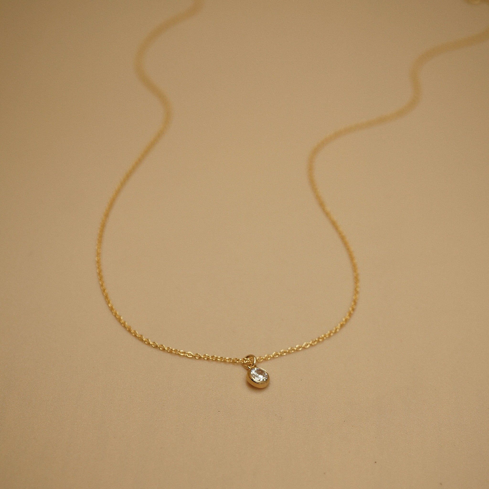  STONE NECKLACE 